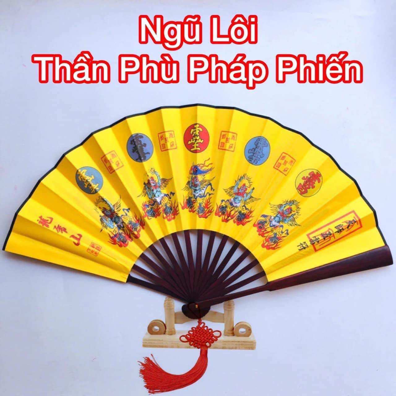 Quạt lụa Ngũ Lôi lụa phiến tặng kèm kệ gỗ