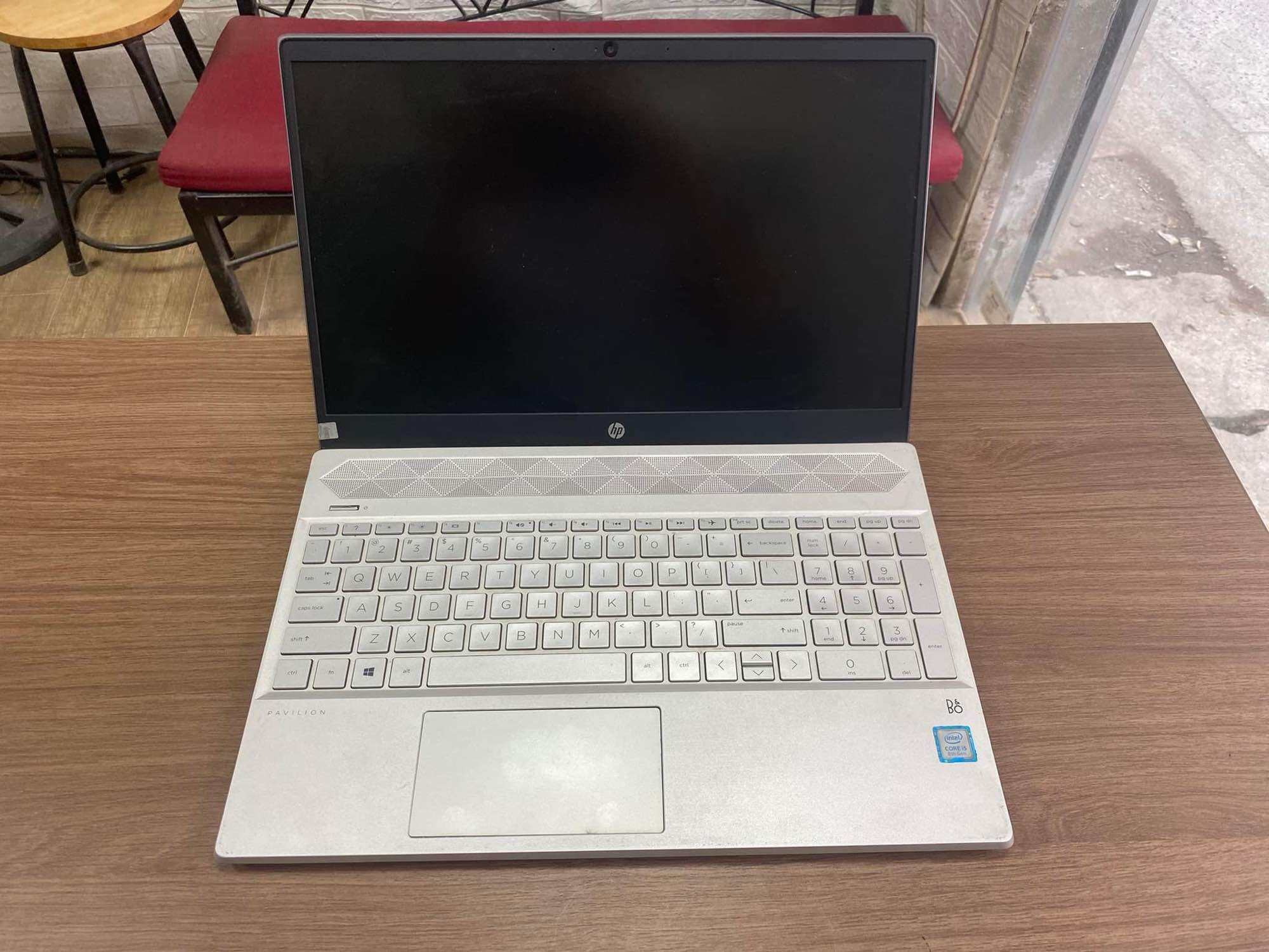 Laptop HP Pavilion 15 CS i5 vỏ nhôm mát lạnh