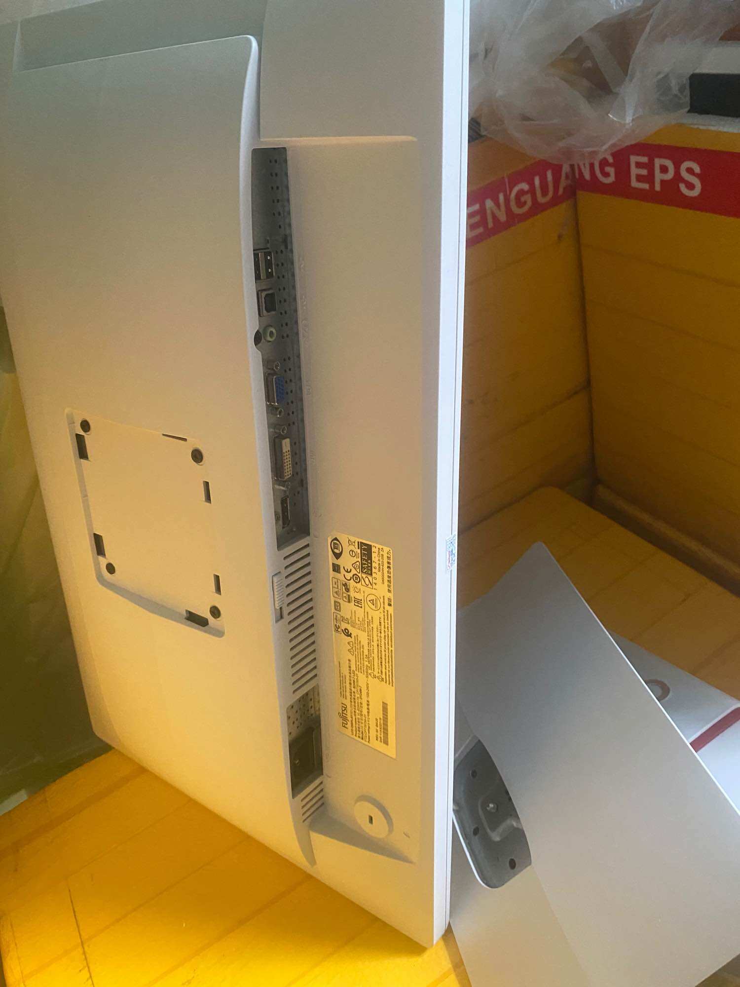 Màn hình vi tính 24inch Fujitsu 24 '' LED Full HD đèn IPS