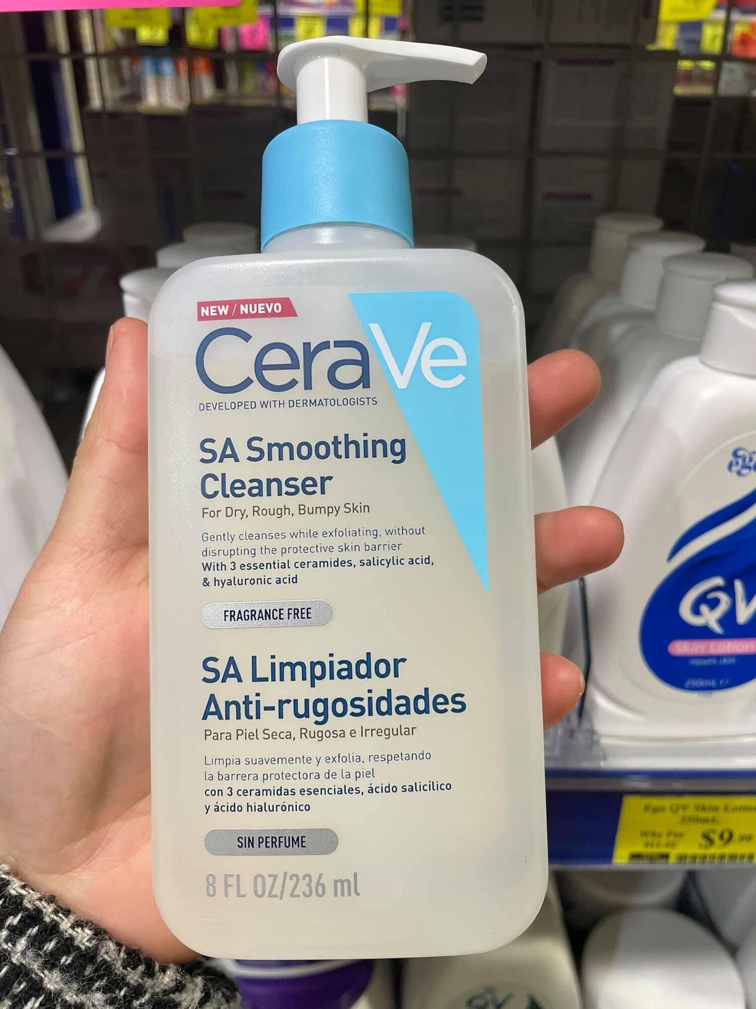 Sữa Rửa Mặt Cẻave SA Smoothing Cleanser 236ml