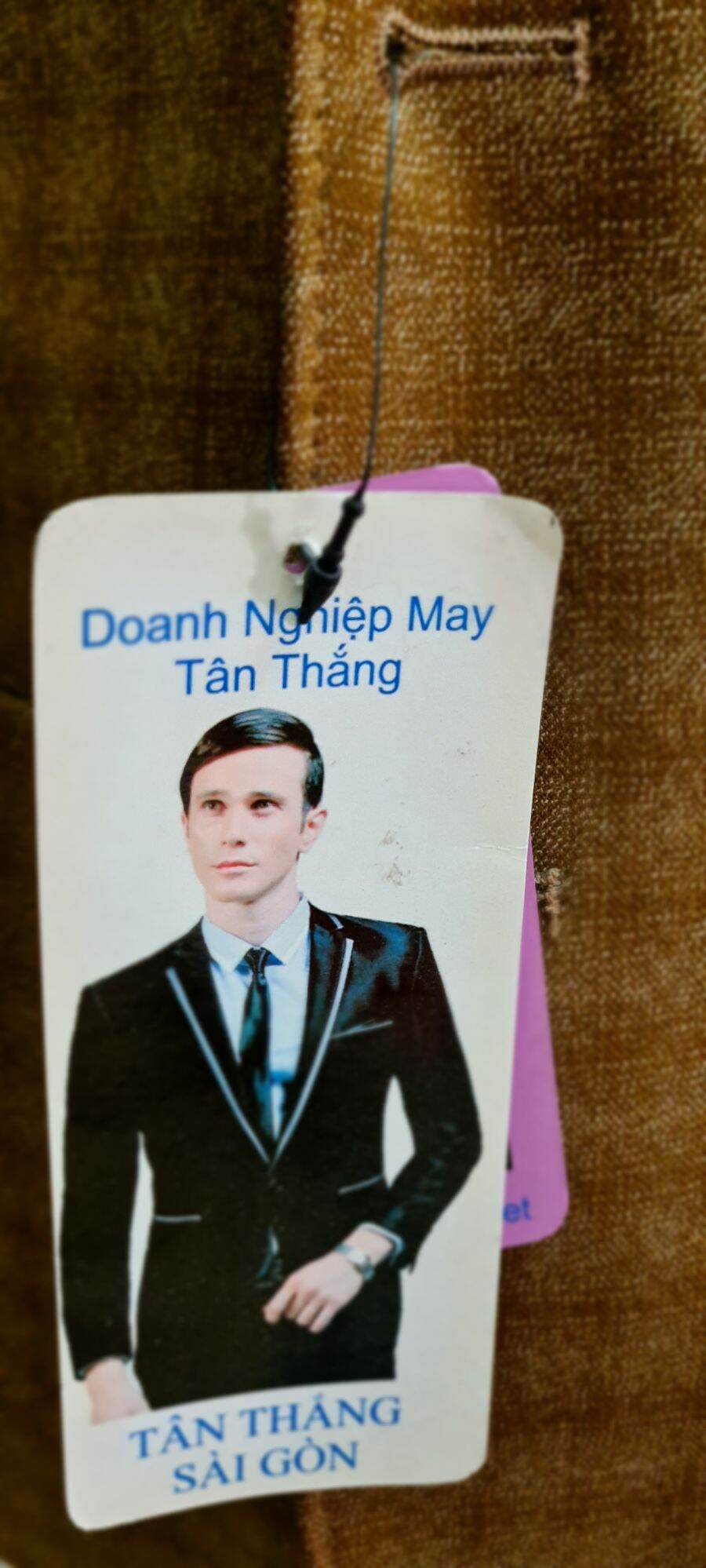 Đờ-mi Len