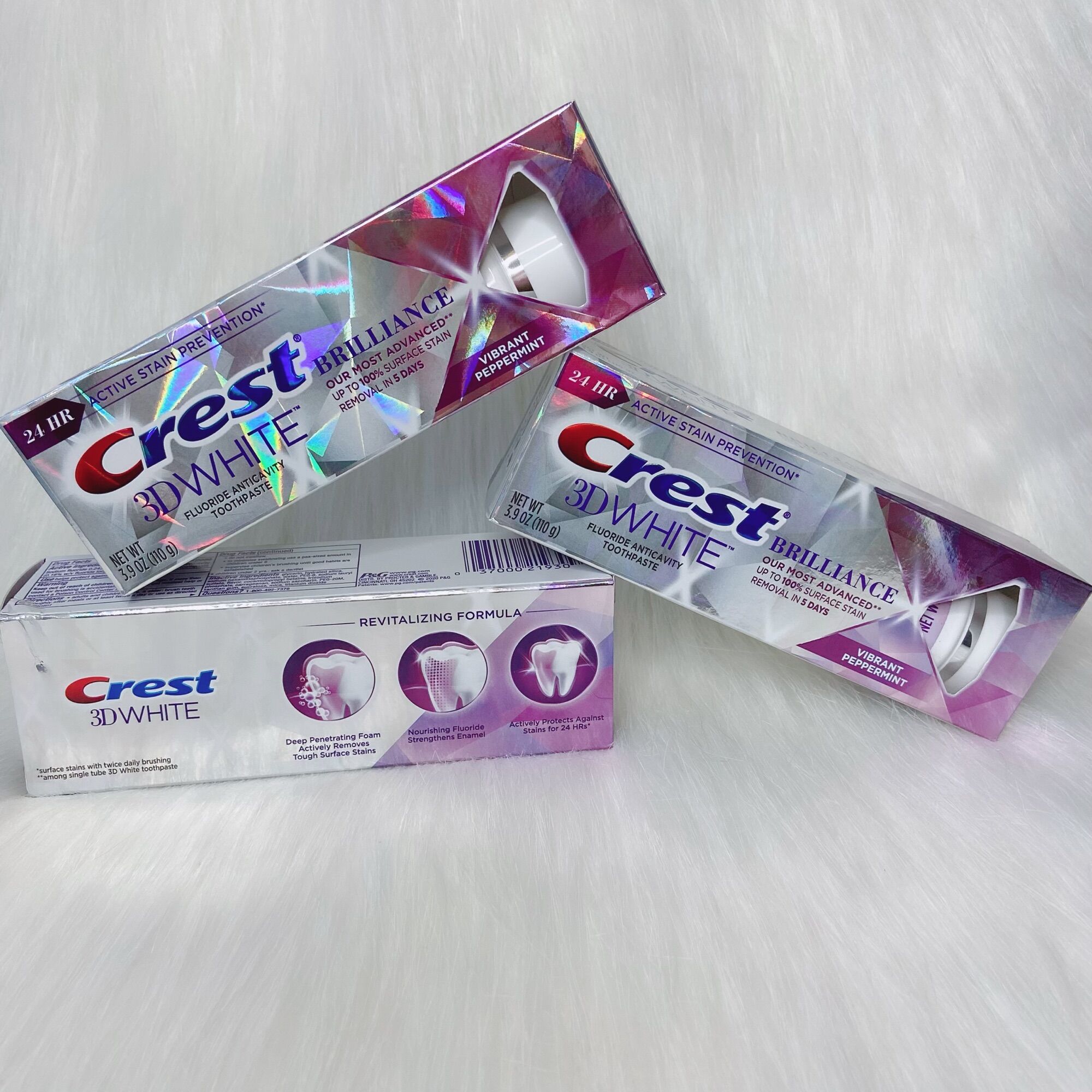 Kem đánh răng Crest 3D White Brilliance (bản Mỹ)