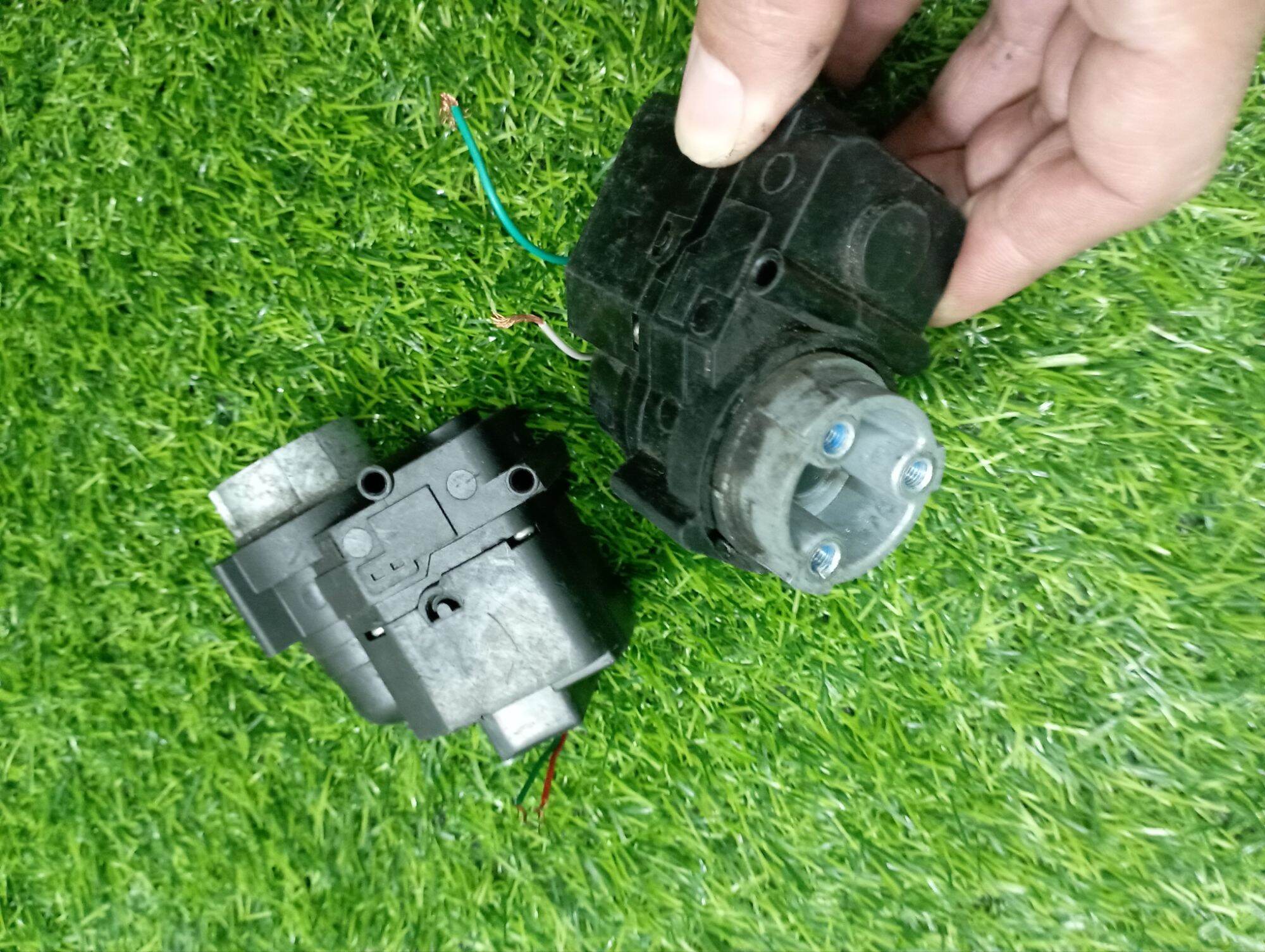 Mô tơ gương chiếu hậu, Mô tơ kính chiếu hậu