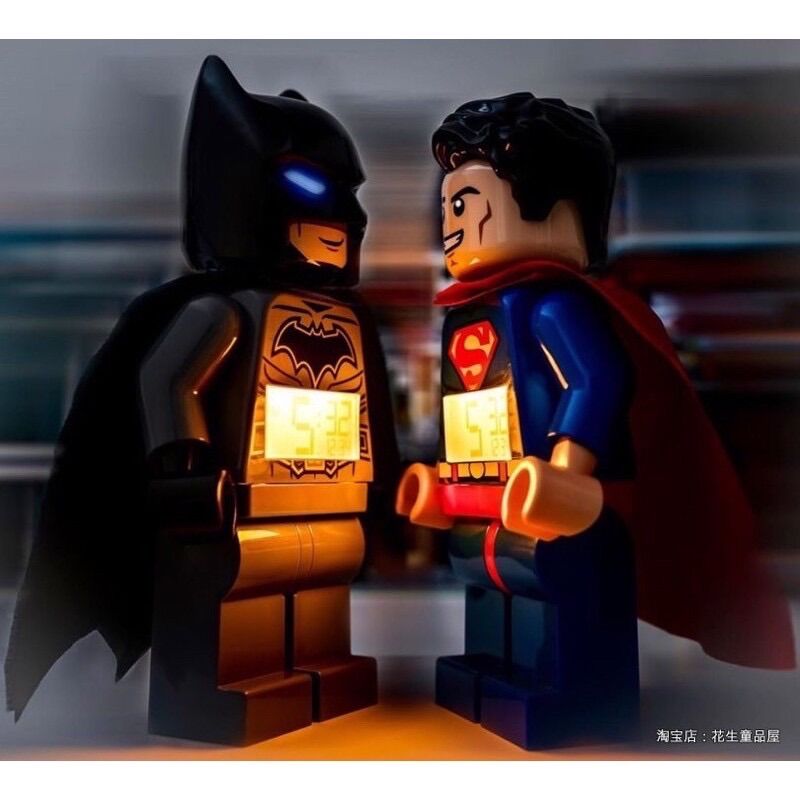 Đồng hồ báo thức Batman , Superman