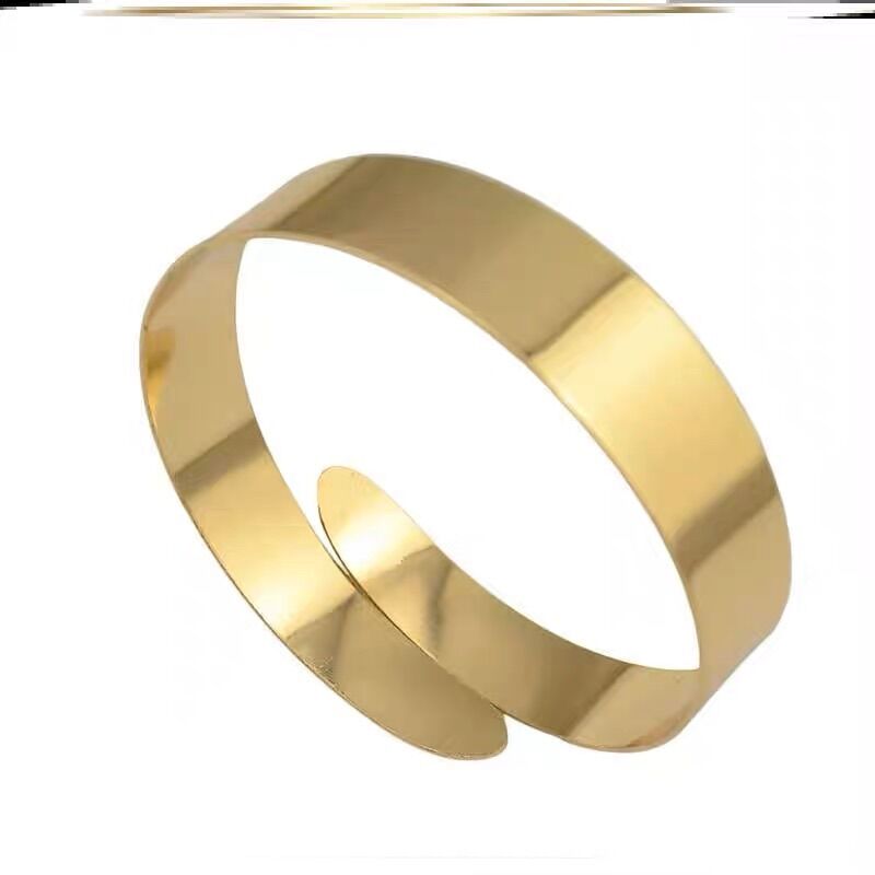 Vòng đeo bắp tay trơn cá tính - Arora boutique