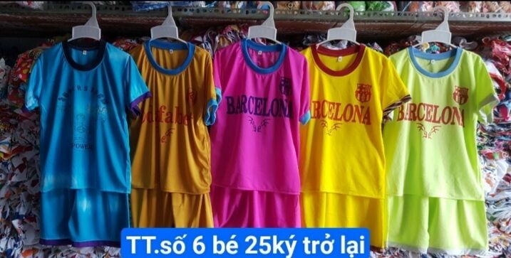 Đồ thể thao cho bé từ 15_ 35 kg