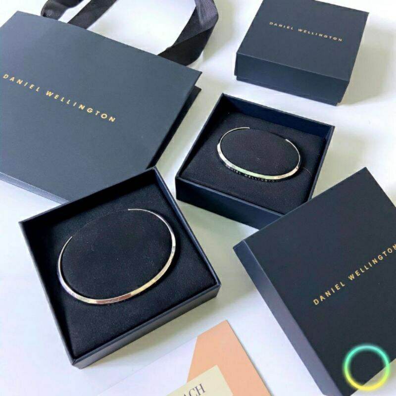 Vòng tay DANIEL WELLINGTON FULL BOX ( BẢO HÀNH)
