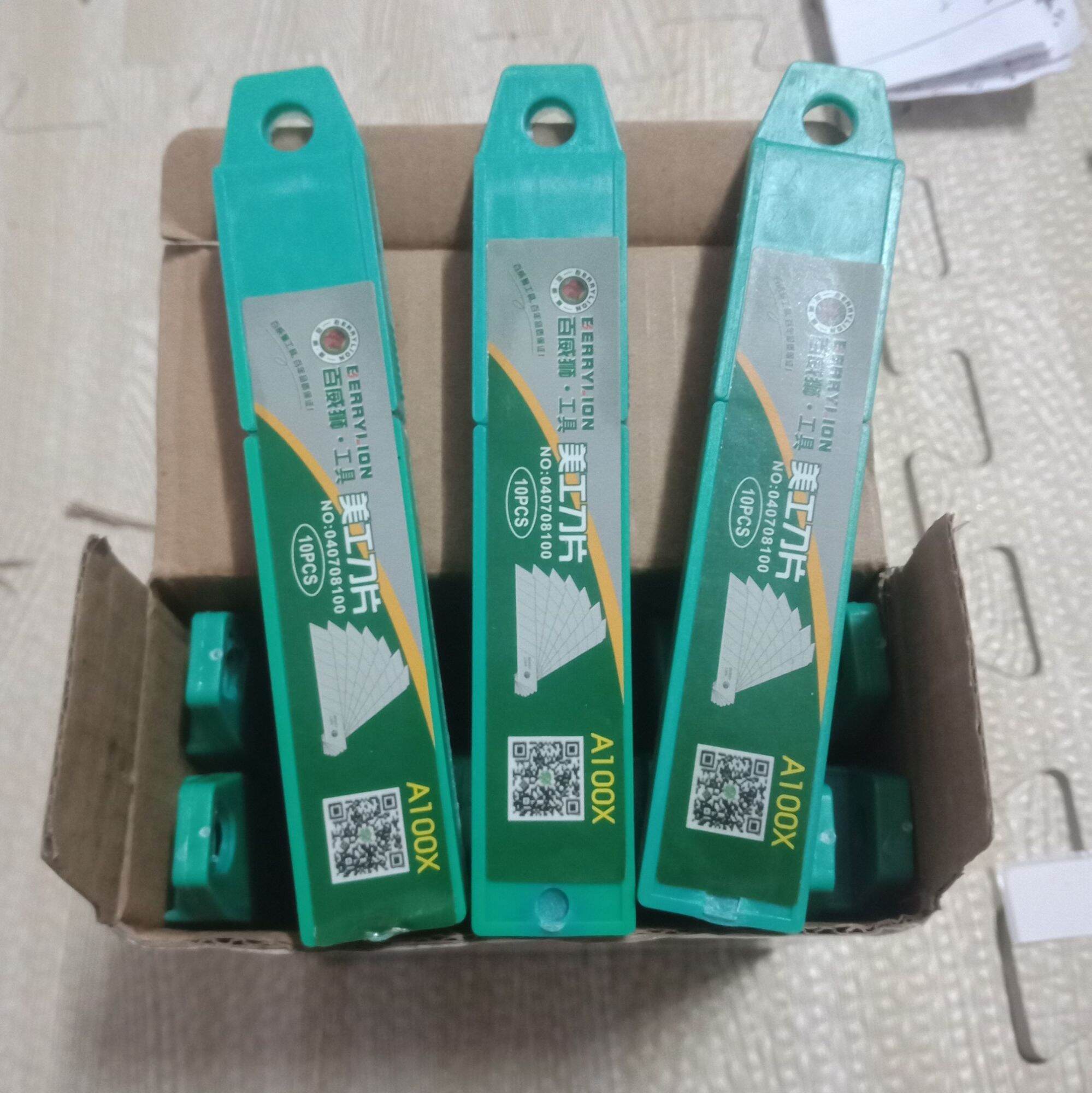 Hộp 10 Lưỡi Dao Rọc Giấy Berrylion