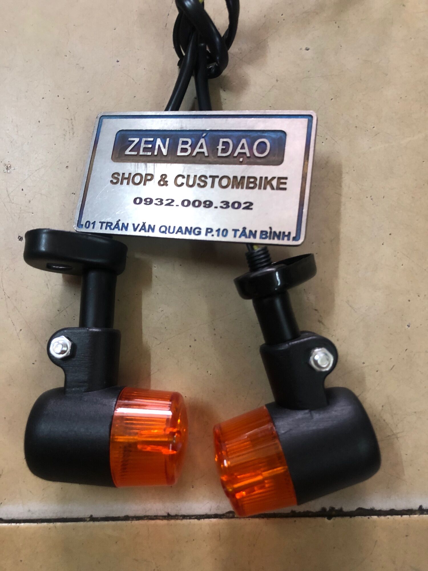 Xi nhan kiểu posh chân dài bóng led (1 cặp)