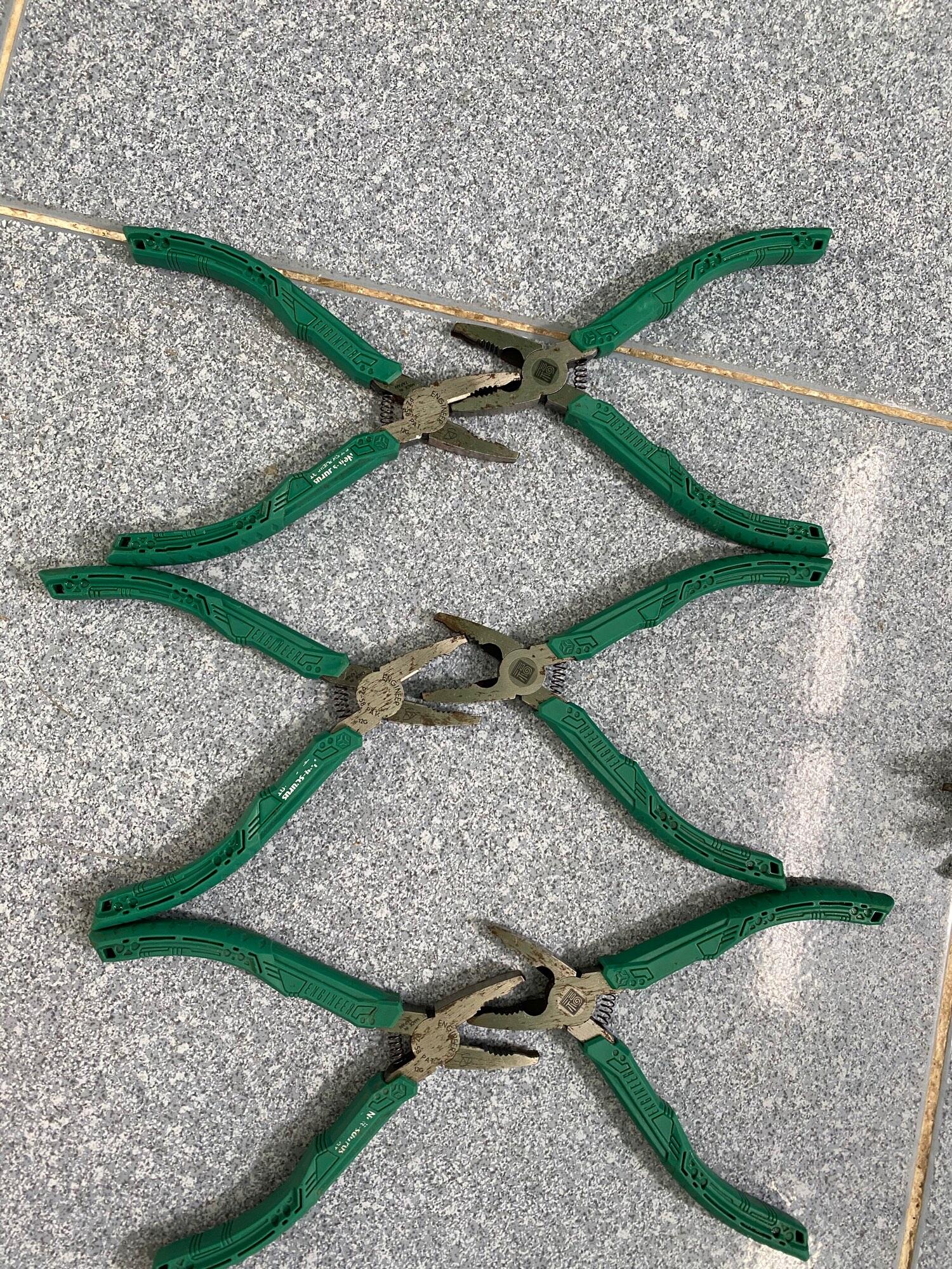 Kềm mở ốc hư ENGINEER.