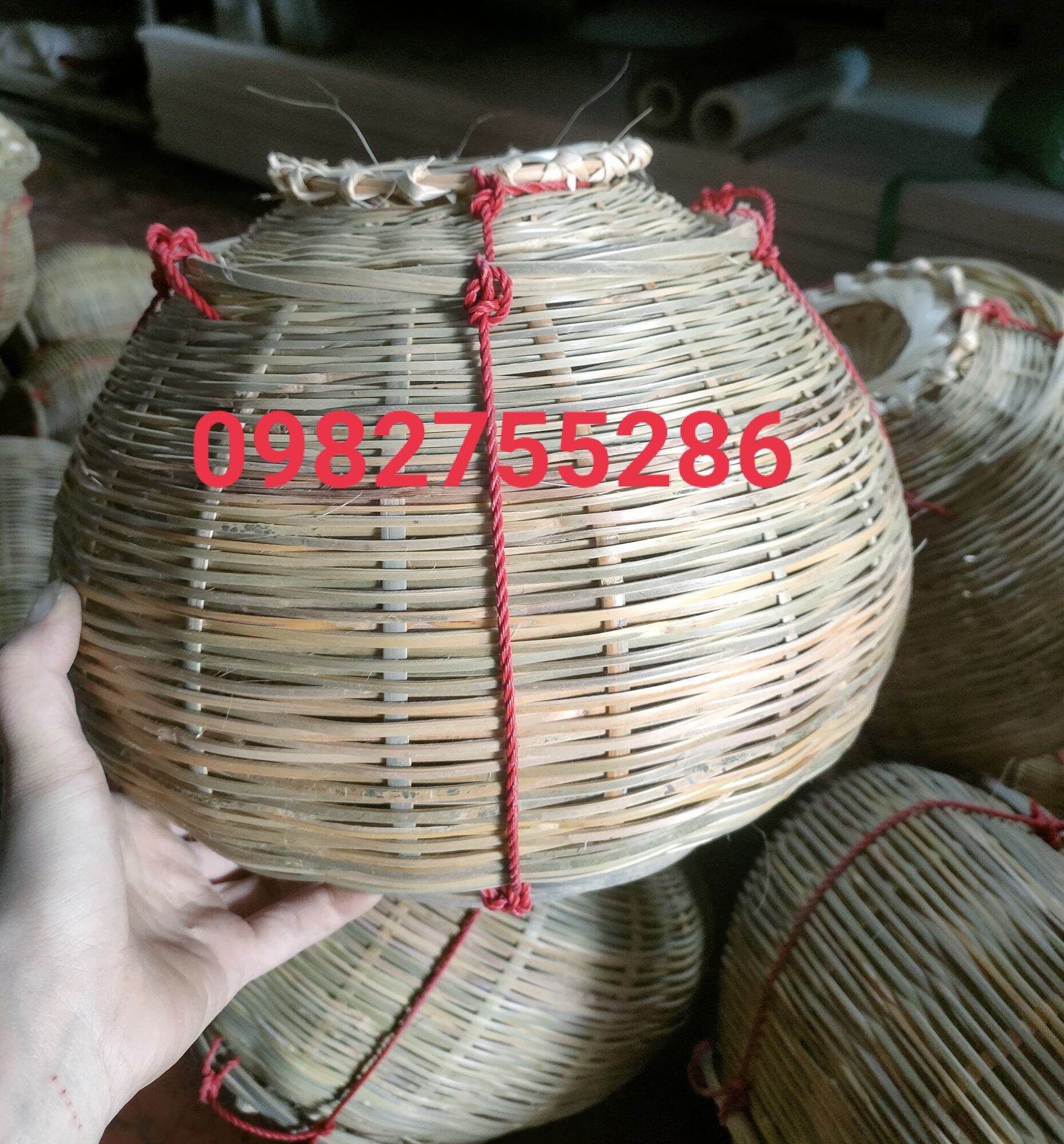 giỏ tre đựng cá [to lùn 30× H22cm]