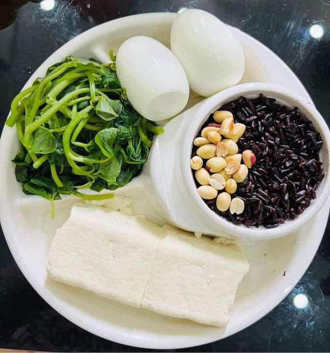 Hạt sen huế ( 1kg)