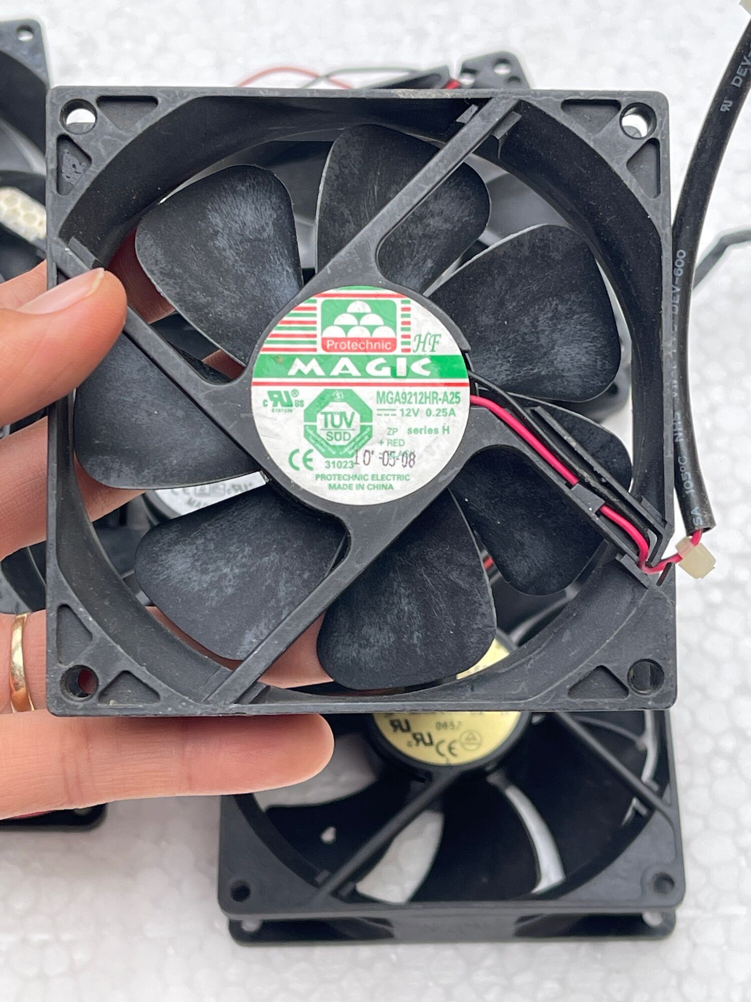 Combo 2 quạt 12v Fan 9x9 2 dây