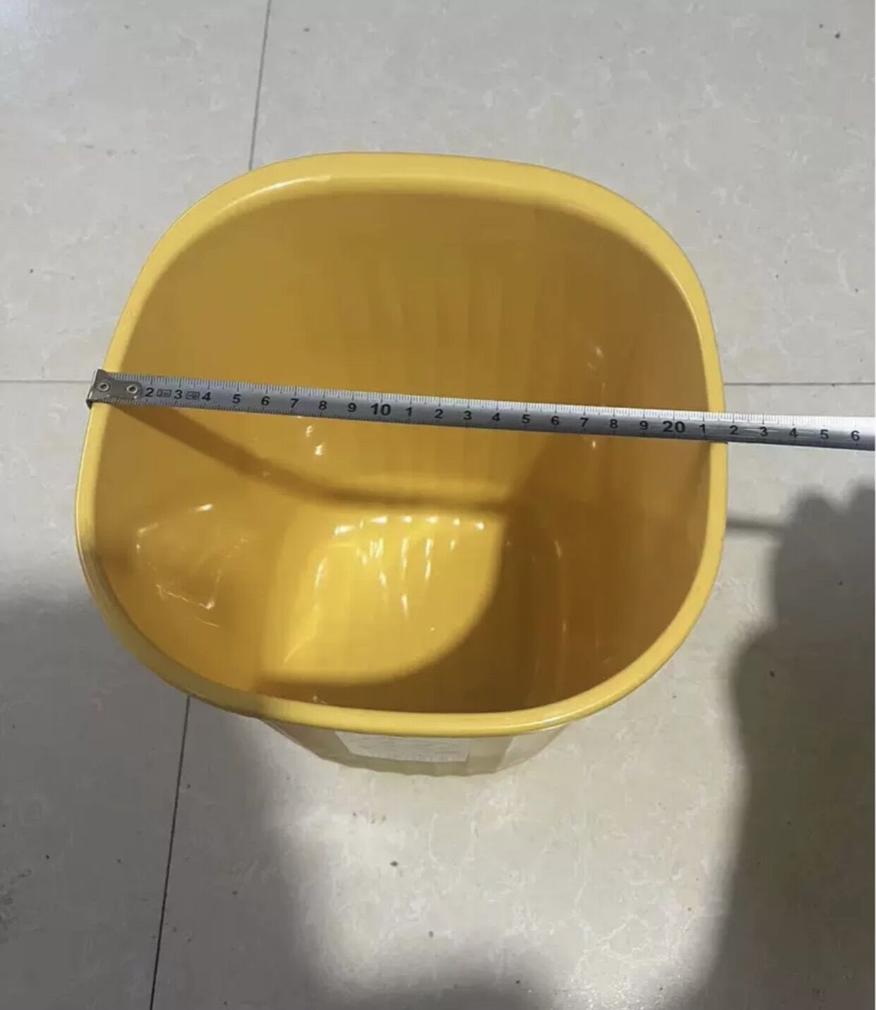 thùng rác con vịt