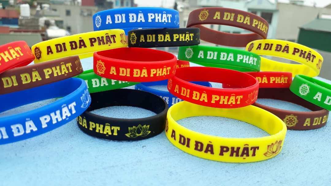 Vòng tay danh hiệu a Di Đà Phật