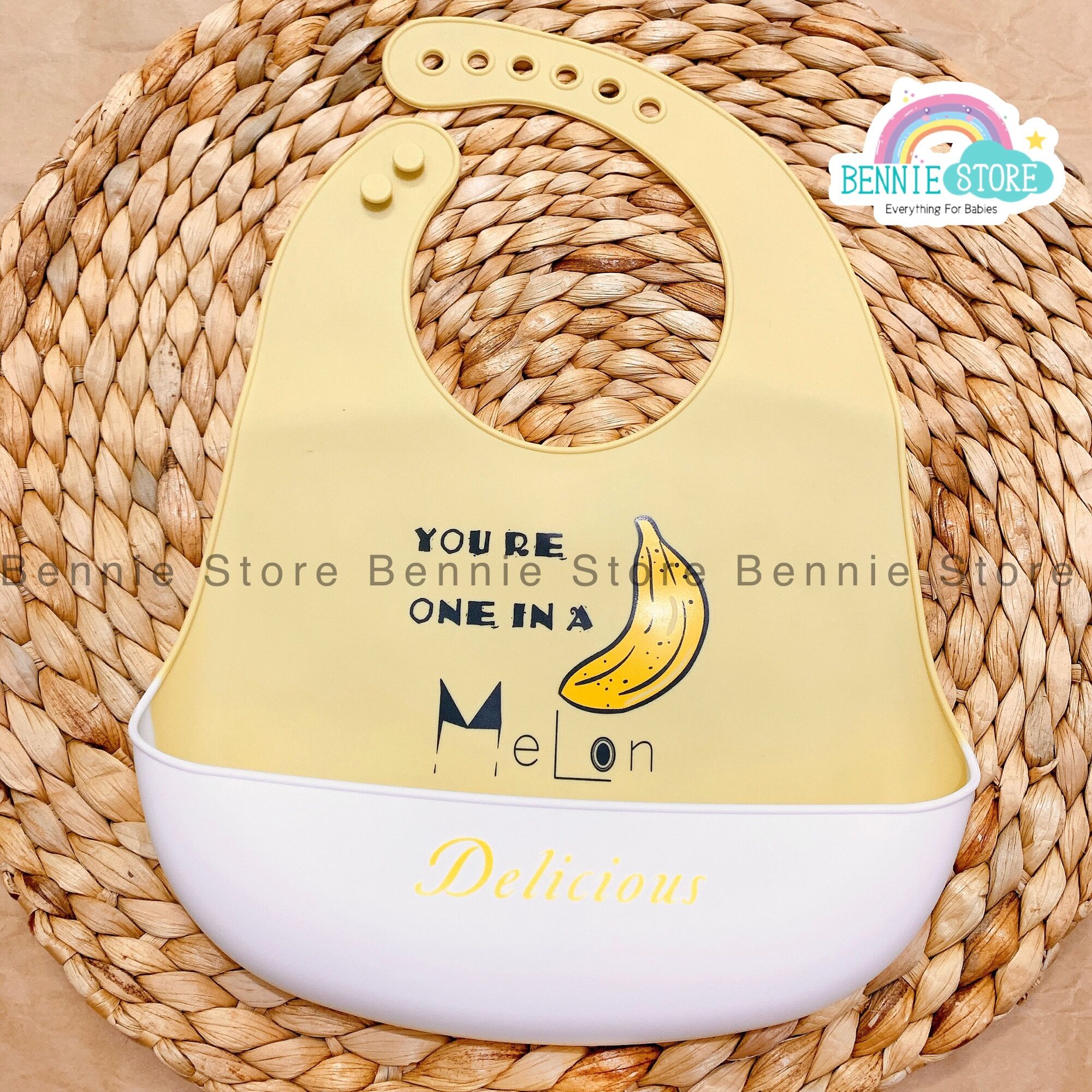 Yếm ăn dặm silicon có máng HOLIDAY không bám bẩn, siêu mềm cao cấp cho bé