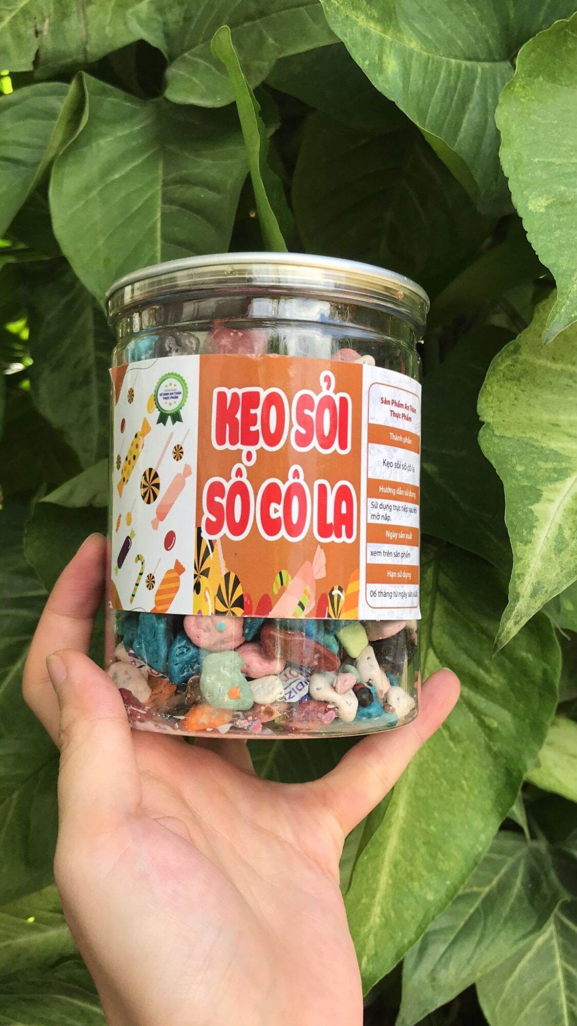 Kẹo sỏi đá đủ màu nhân socola LKM Mart | 300g