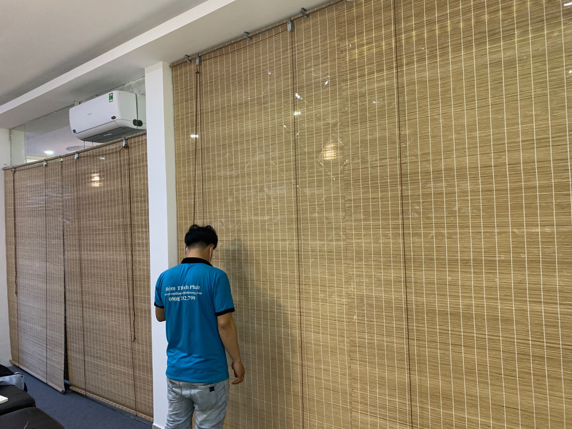 Rèm tăm tre trúc che nắng cửa sổ