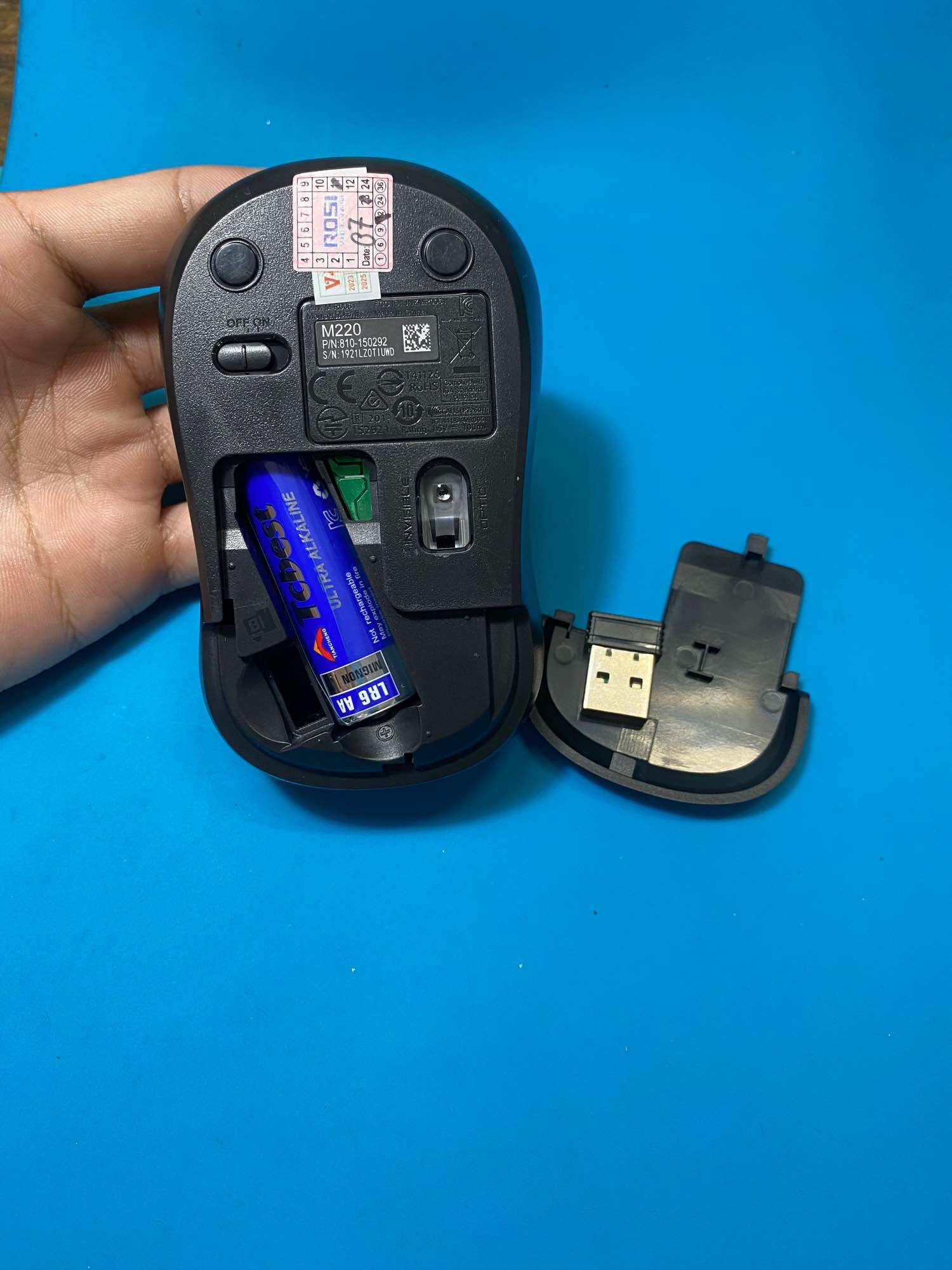 Chuột Không dây Logitech Silent M220