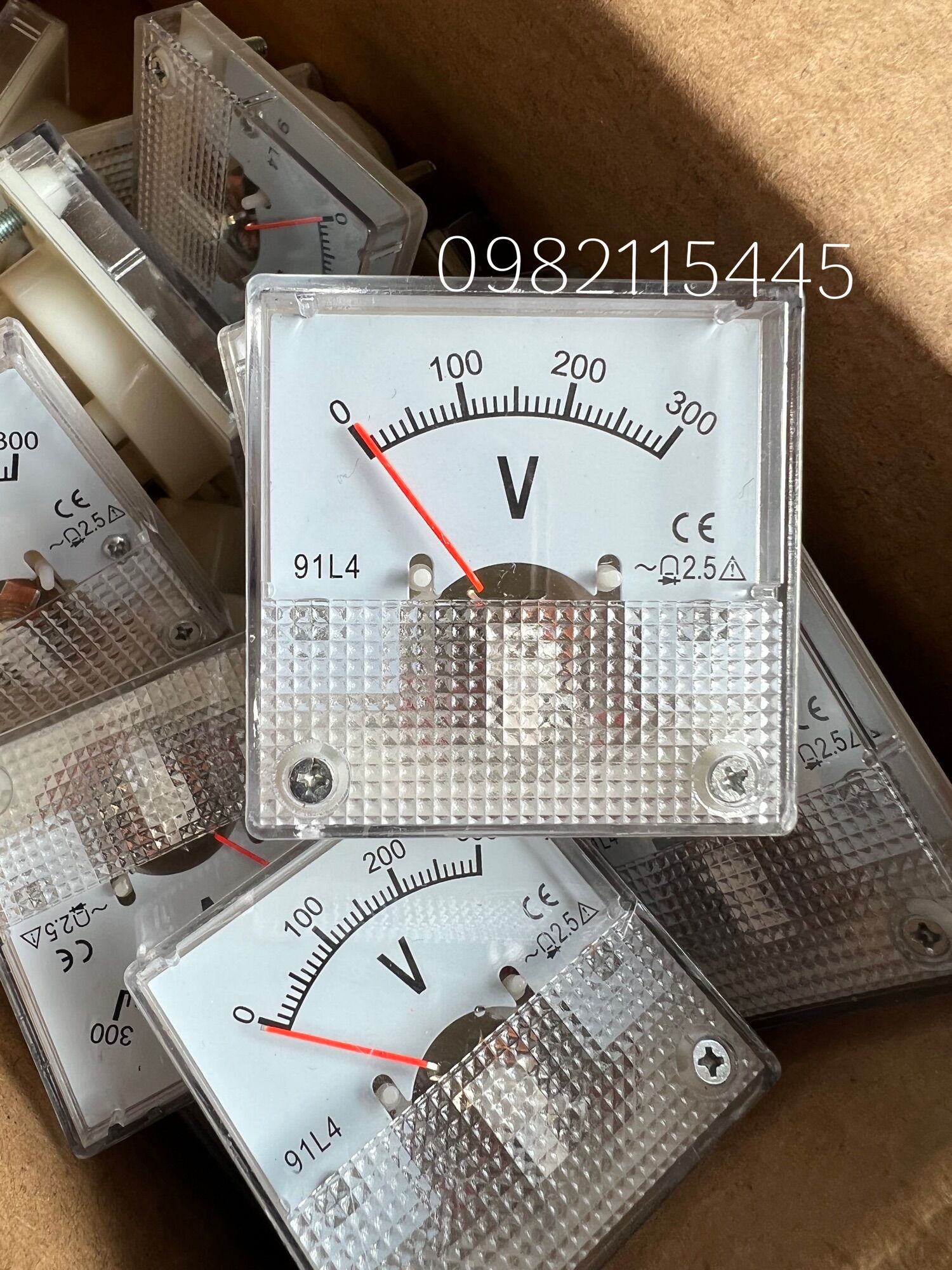 Đồng hồ đo điện kế AC máy phát điện 300v