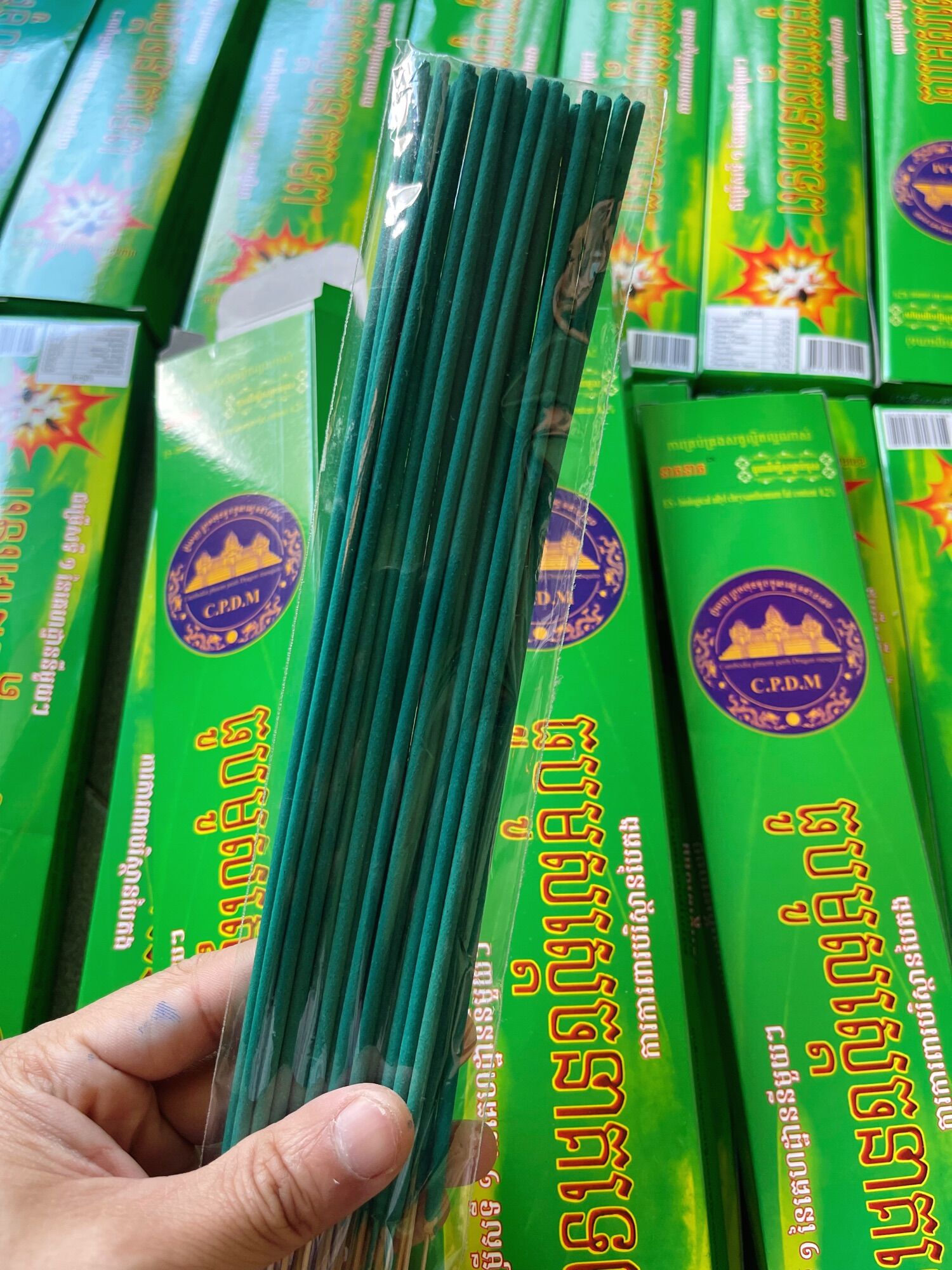 10 Hộp Nhang muỗi thái loại diệt muỗi ( 30 cây 1 hộp )