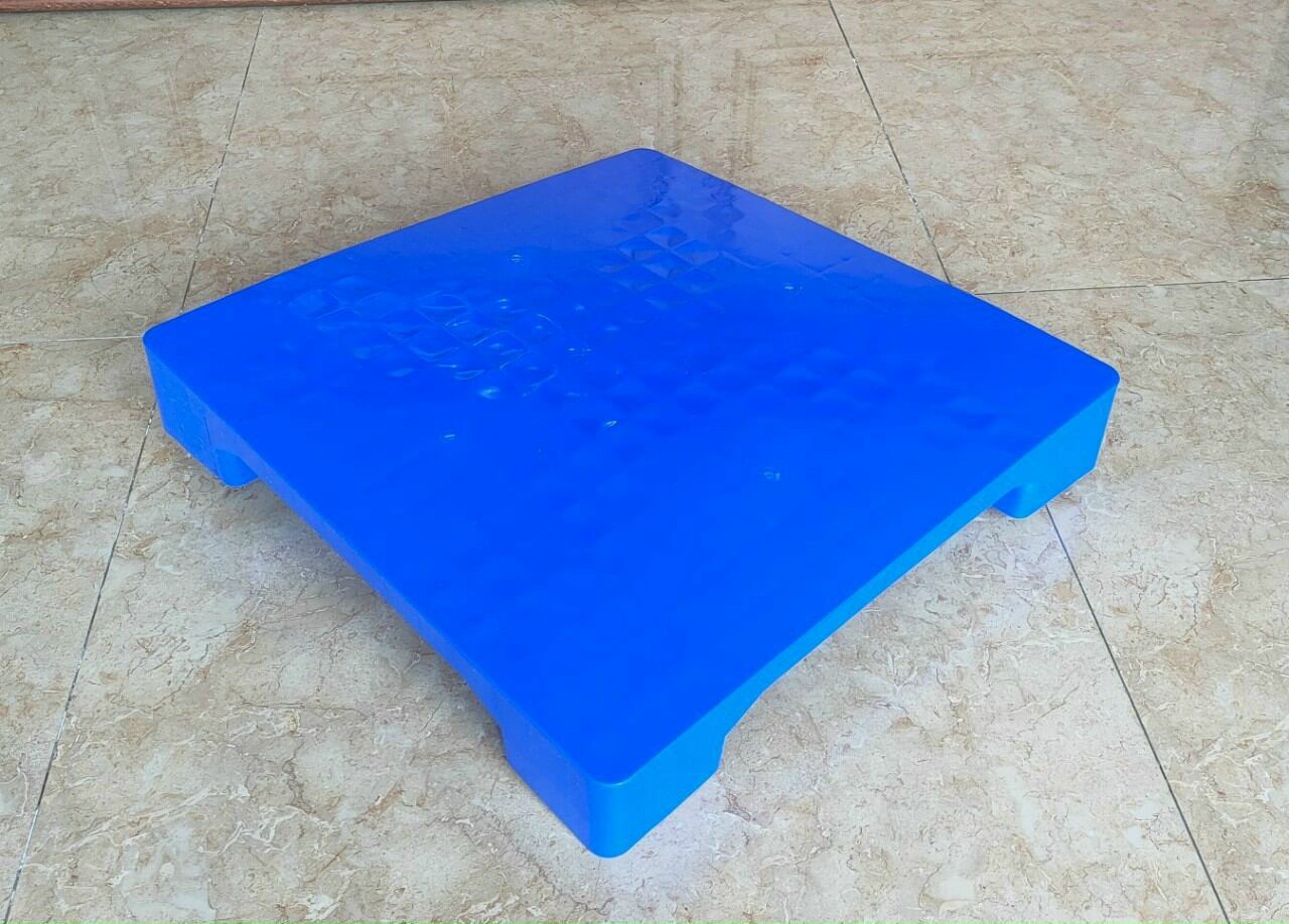 Pallet nguyên sinh bít 60x60x10cm