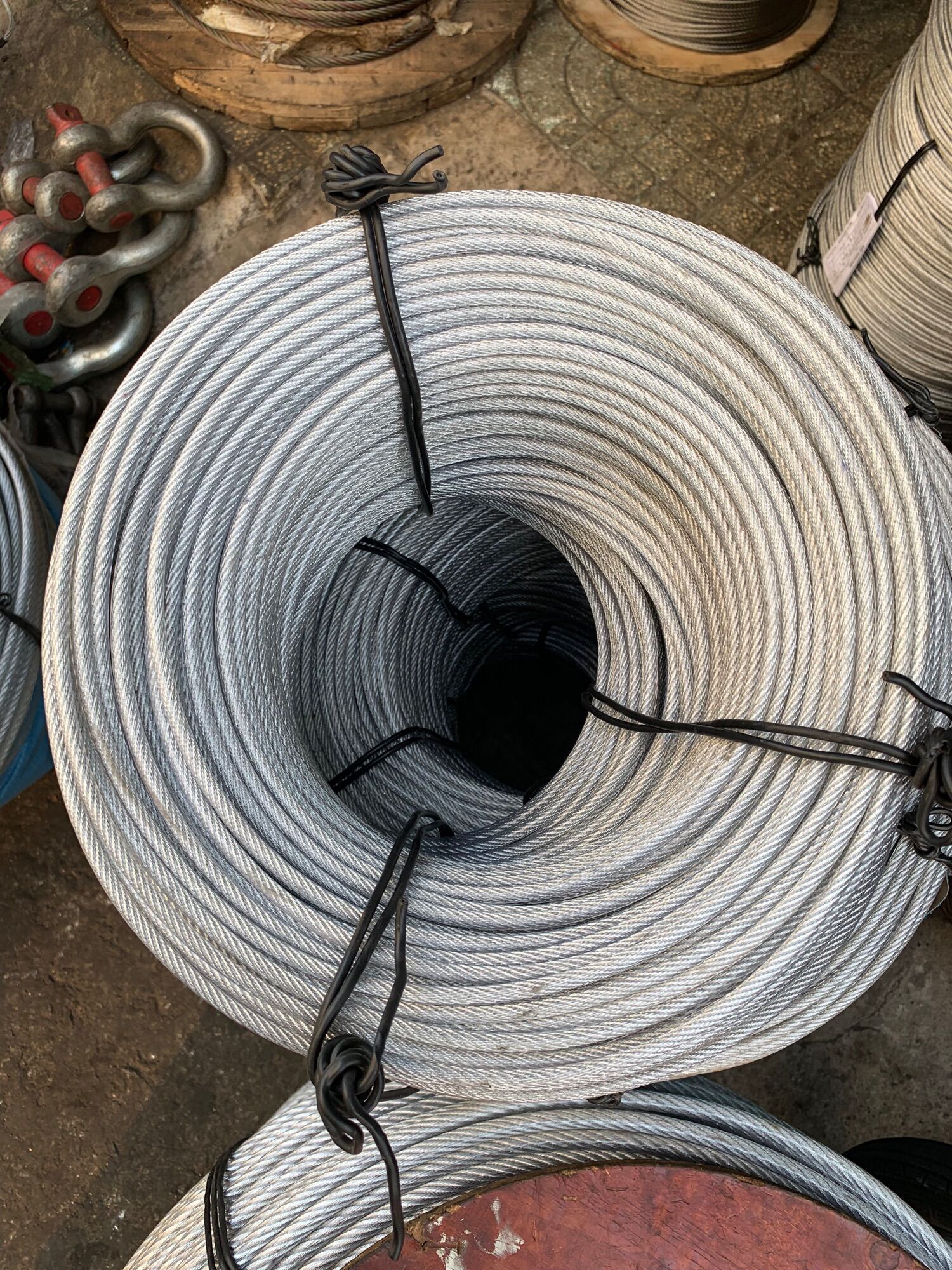 Cáp Bọc Nhựa ( Đủ Size )