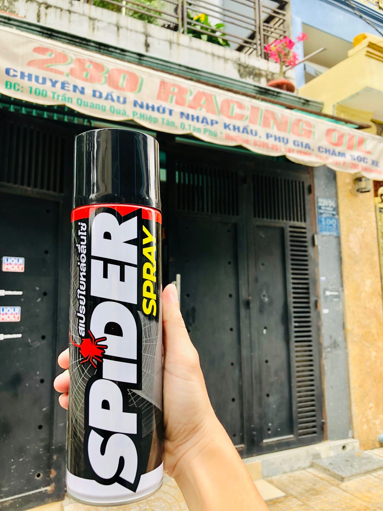 DƯỠNG SÊN SPIDER SPRAY