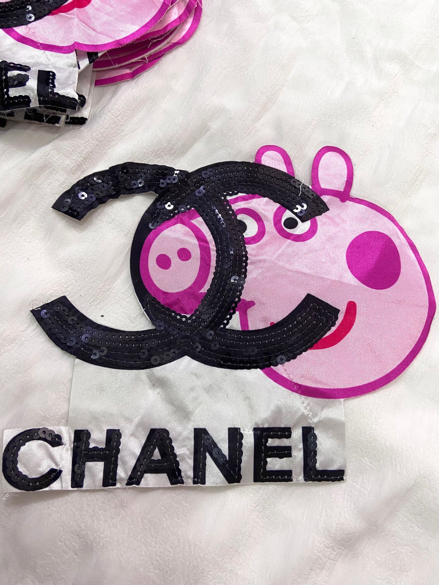 Miếng vá kết quần áo hình heo peppa