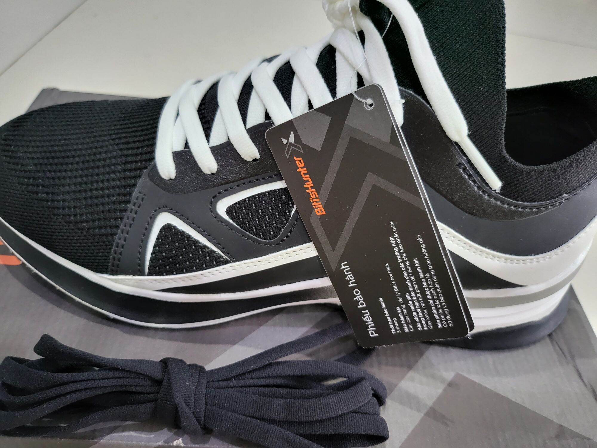 Giày sneaker nam size 43