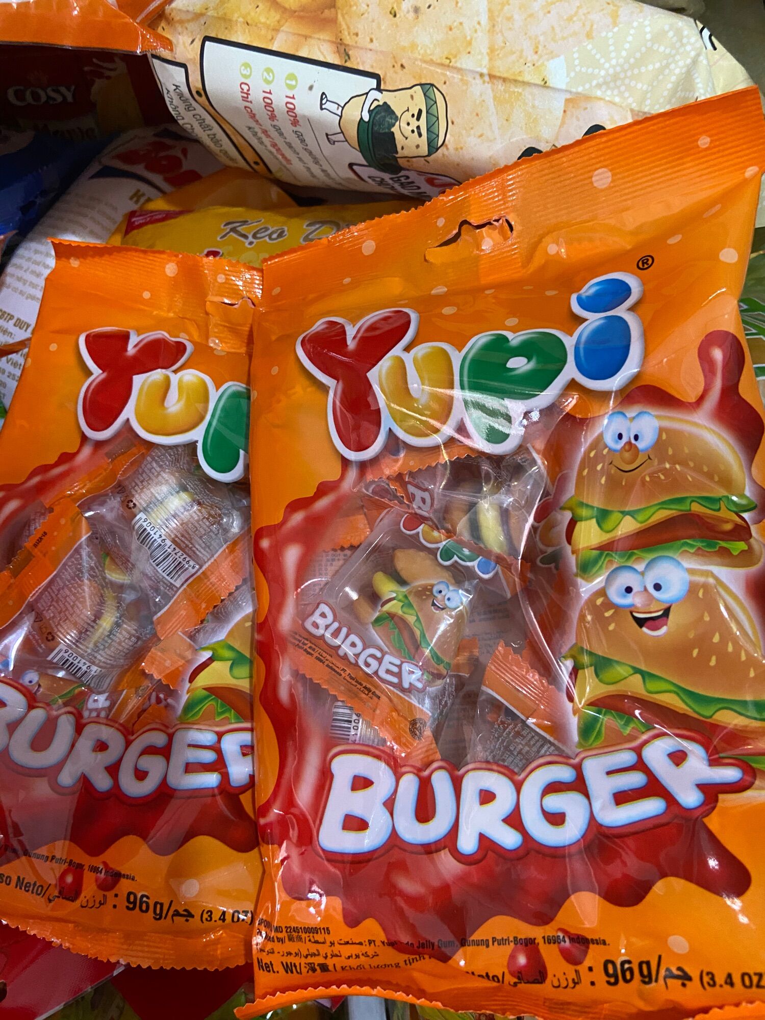 Kẹo dẻo yupi burger