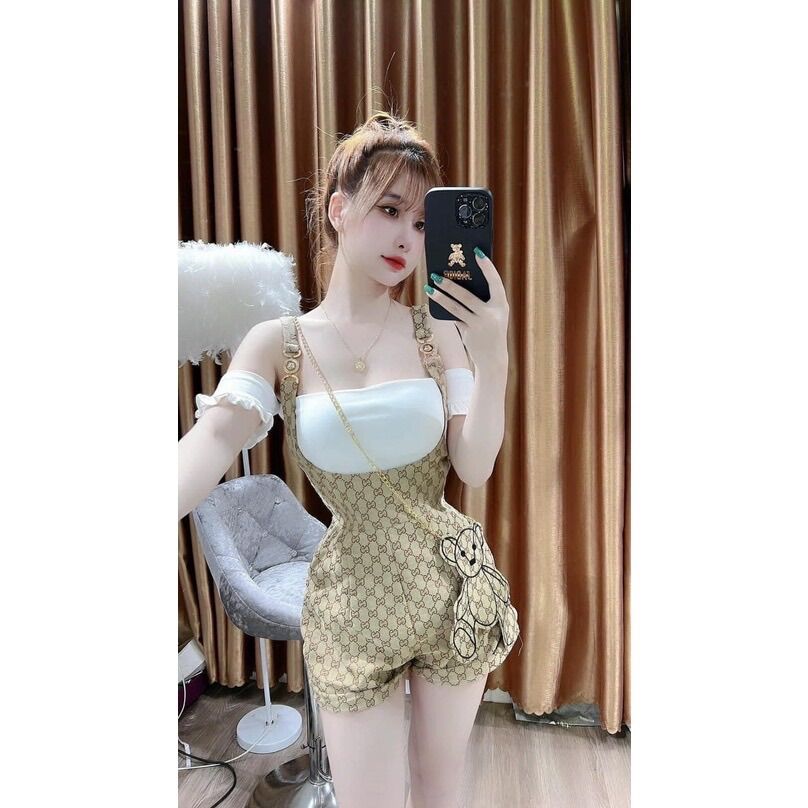 Sét 3 món hót hít qc yếm kèm áo trễ vai mixx gấu xích chất kaki dầy dặn