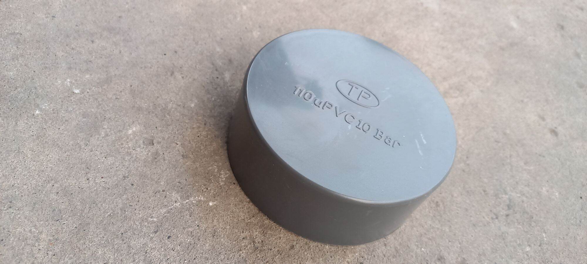 30 bịt trơn 110 pvc giá rẻ