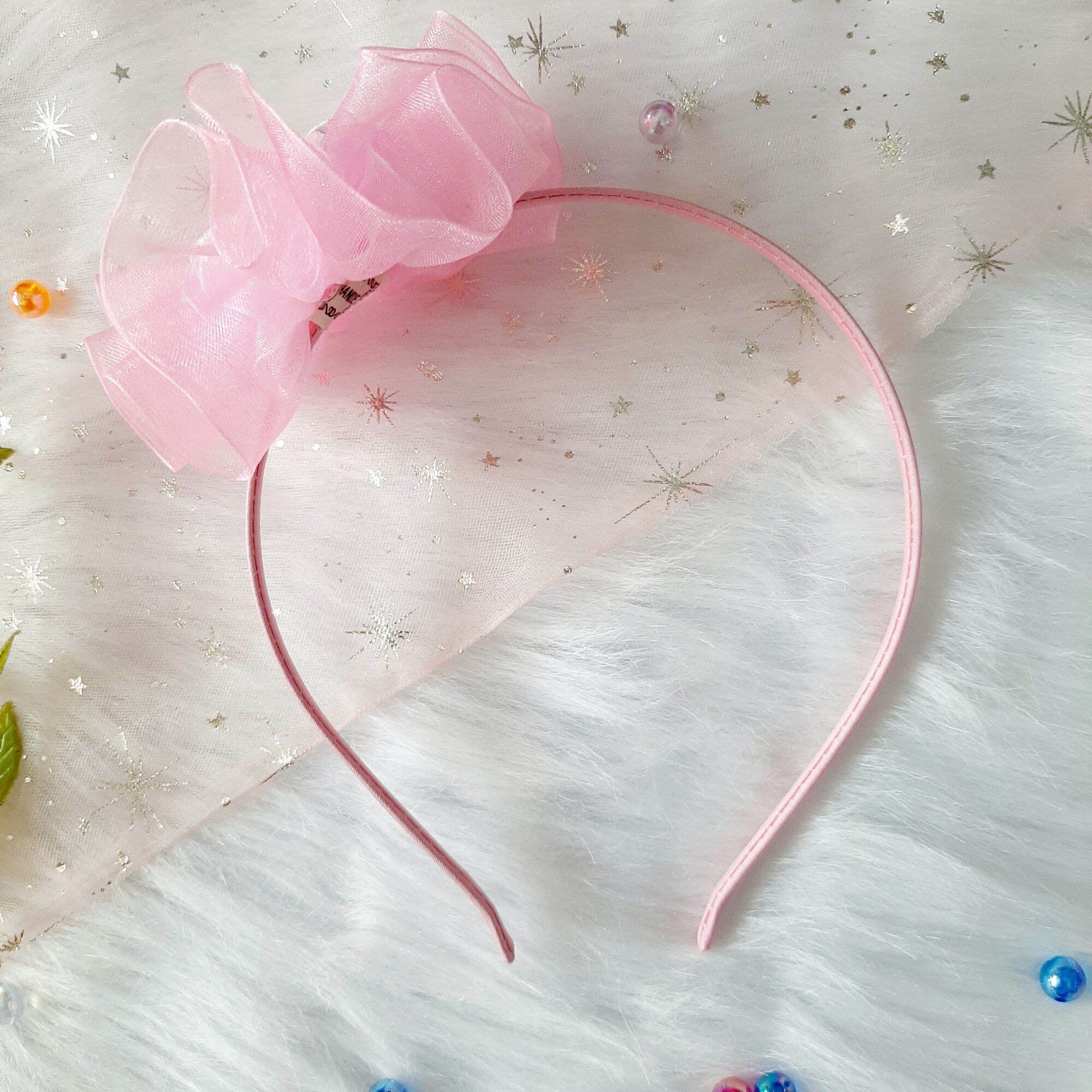 Cài tóc dễ thương cho bé