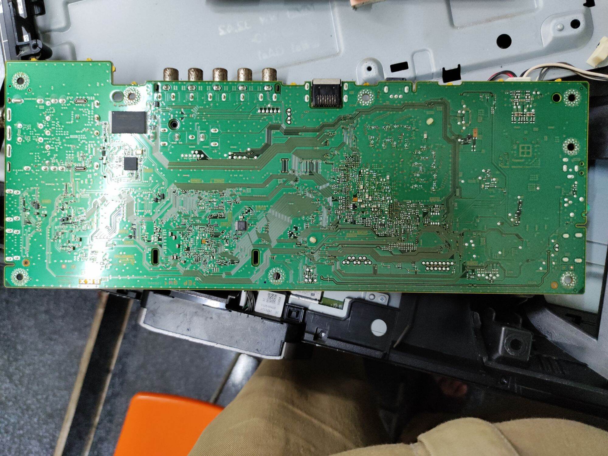 Board xử lý smart tivi sony kdl-32w674a