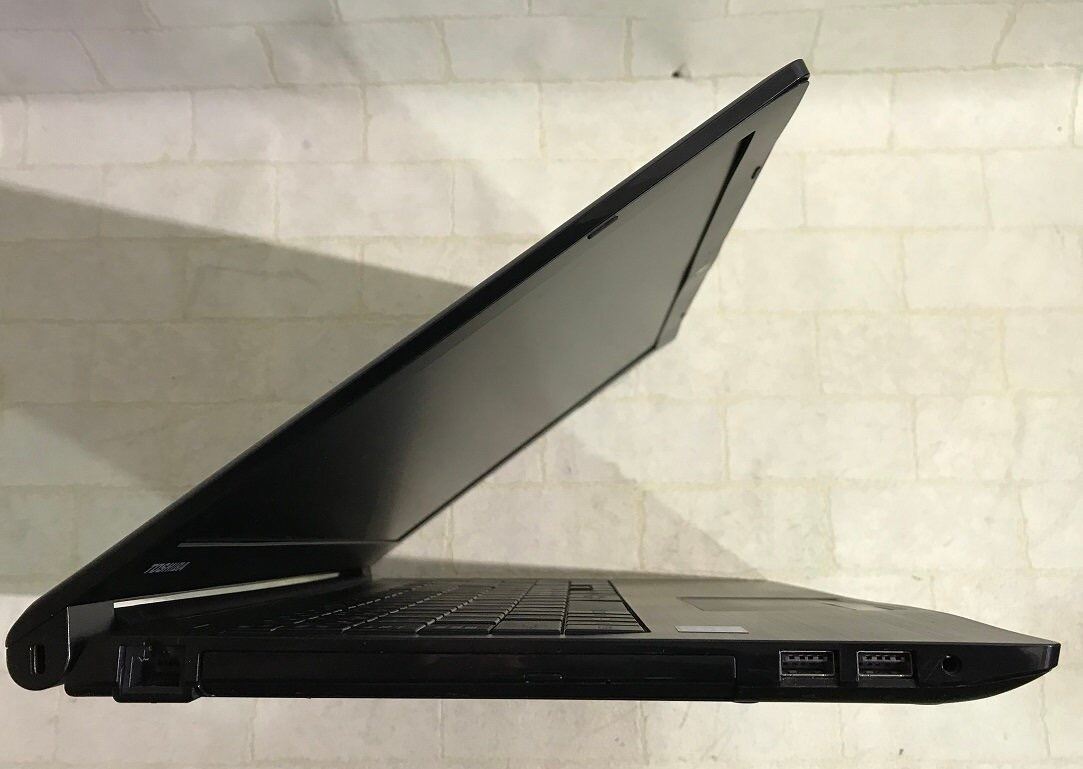 Laptop Toshiba B45 Core i5-5200U, 8gb ram, 256gb SSD, 15,6” HD nhập khẩu Nhật Bản siêu bền