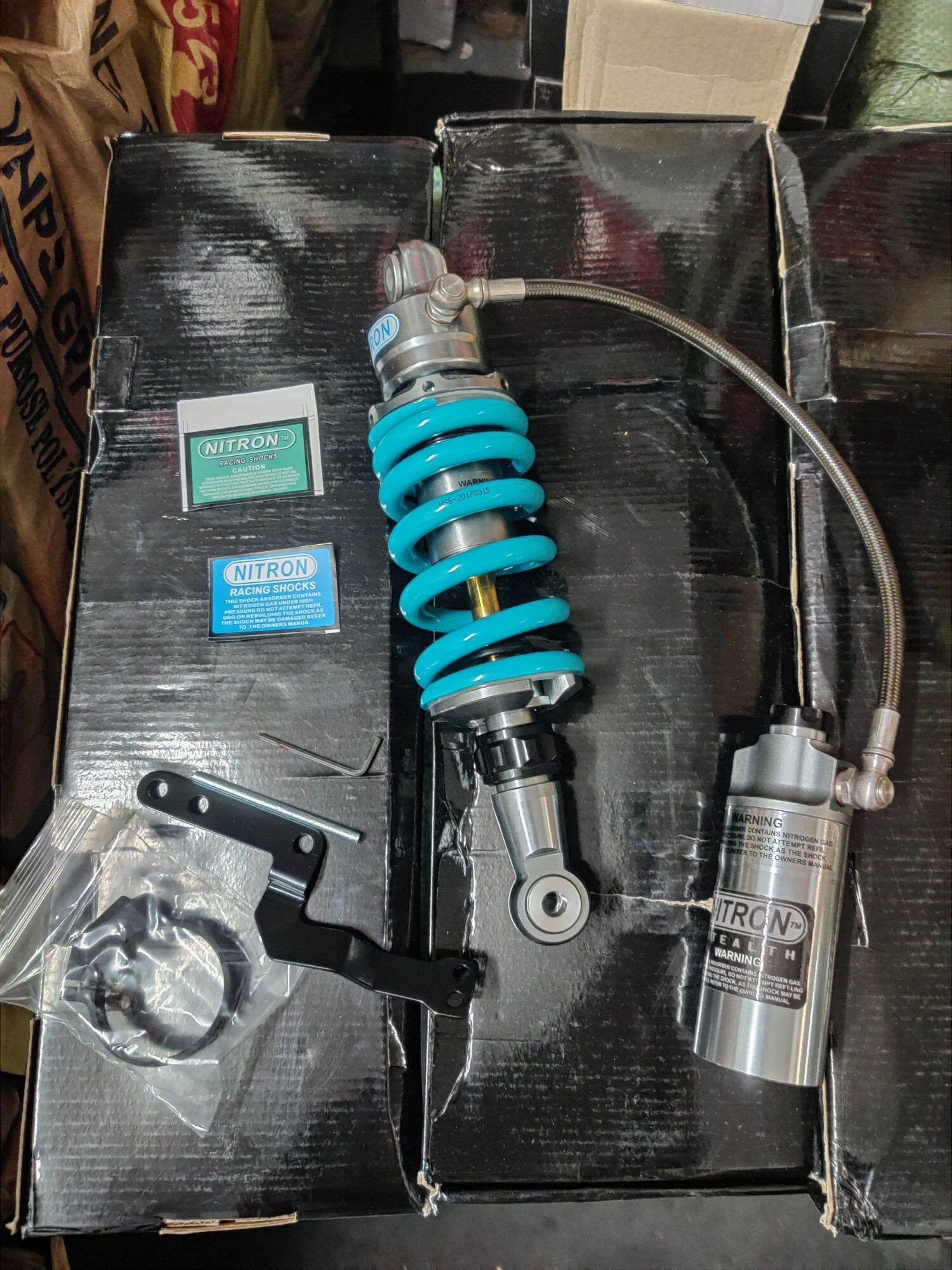 Phuộc Nitron bình dầu Lông đền vàng 205mm 210mm 230mm 285mm gắn Exciter 2010 ex135 ex150 ex155 Winner x v1 v3 sonic Raider xăng cơ Fi Satria Fi