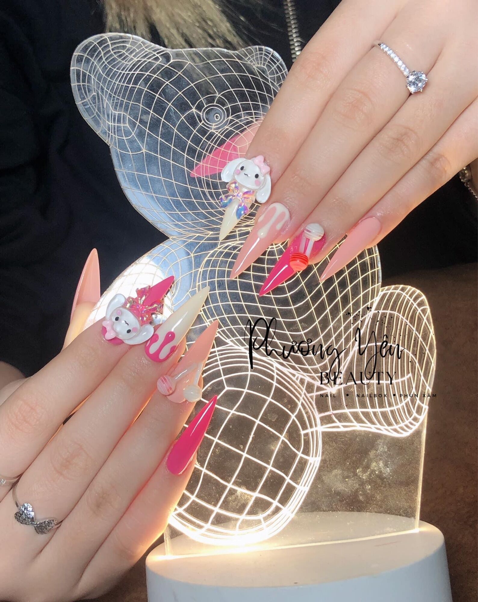 Móng úp thiết kế cute-Nailbox tặng kèm keo dũa