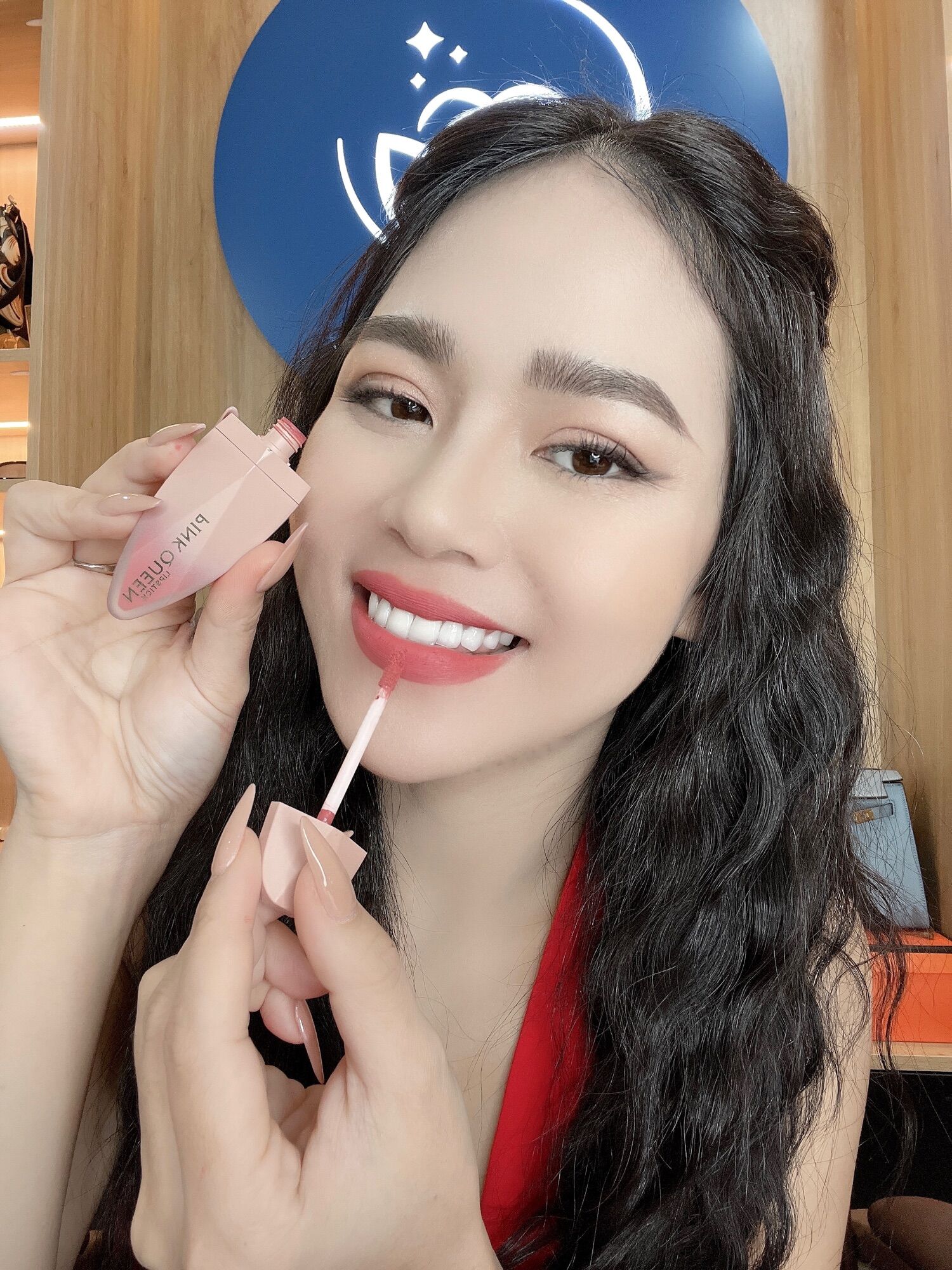 Son Siêu Lì Pink queen ( Mã 08 Hồng Đất )