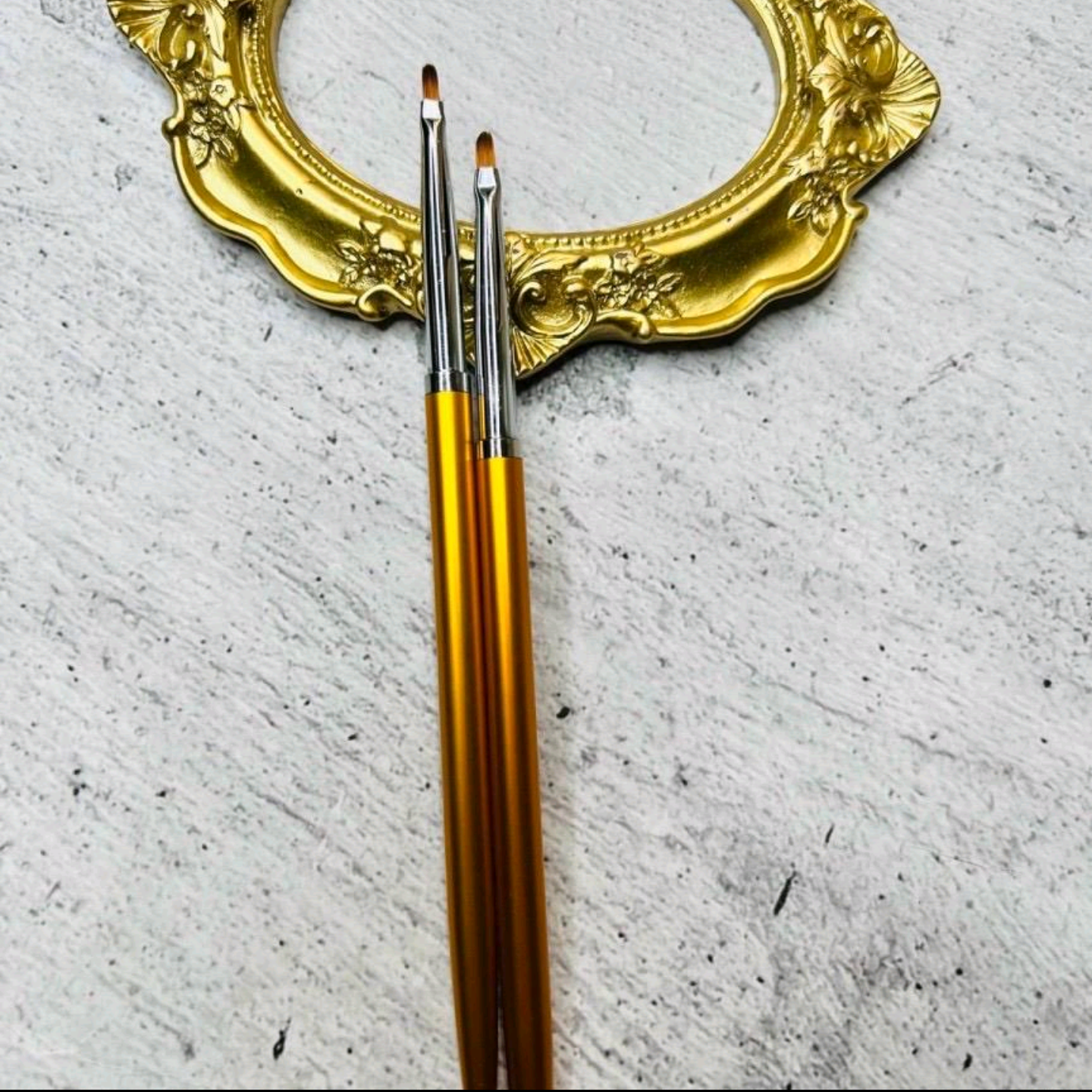 Cọ vẽ hoa cúc cán vàng - Cọ vẽ nail chuyên dụng