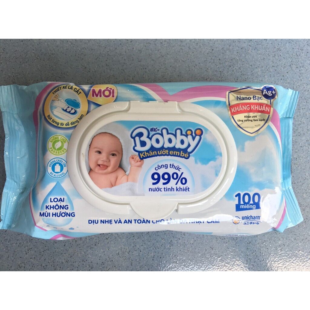 Khăn ướt không mùi Nano bạc Bobby (gói 100 tờ)