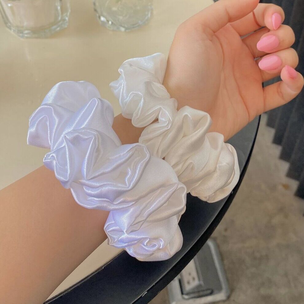 Buộc Tóc Scrunchies Lụa Mềm Mịn Màu TRẮNG🤍Size Thường