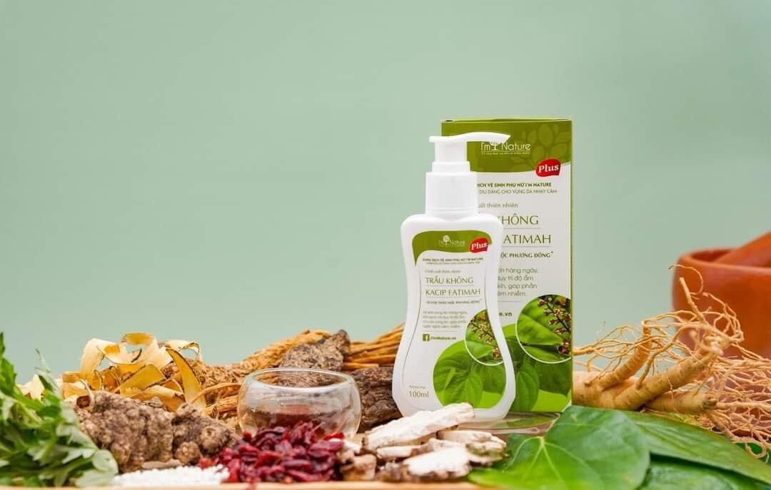 Dung dịch vệ sinh phụ nữ trầu không I’m Nature Plus