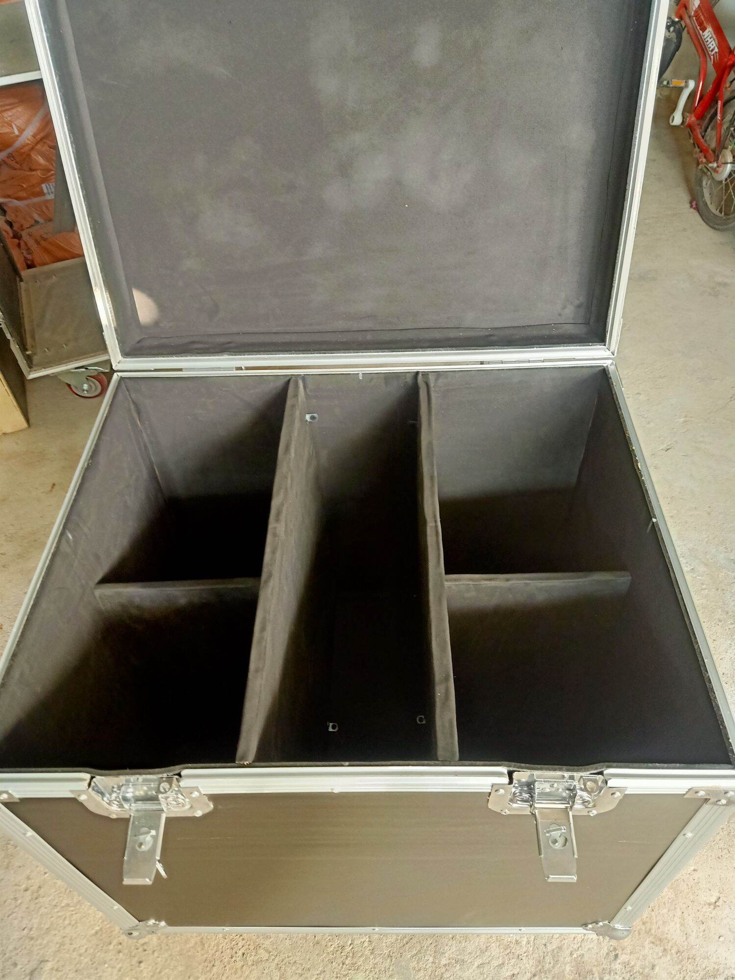 TỦ ĐỰNG LOA COLUM PSD D6 - D8