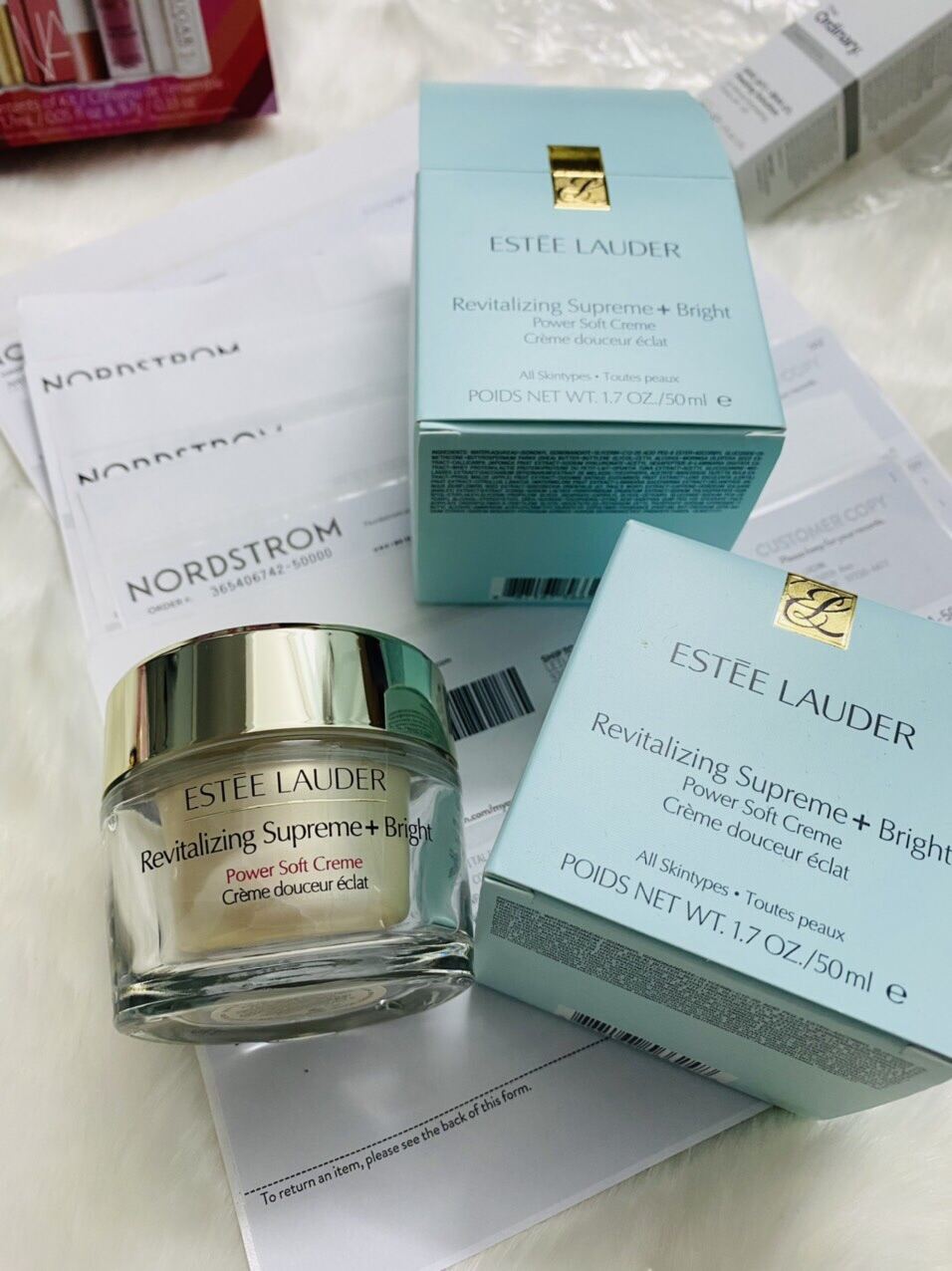 Kem dưỡng trắng da estee lauder