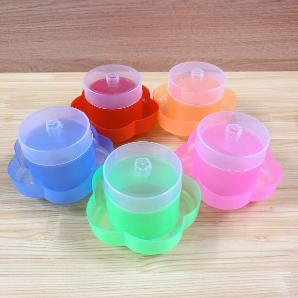 hộp bảo quản lon sữa