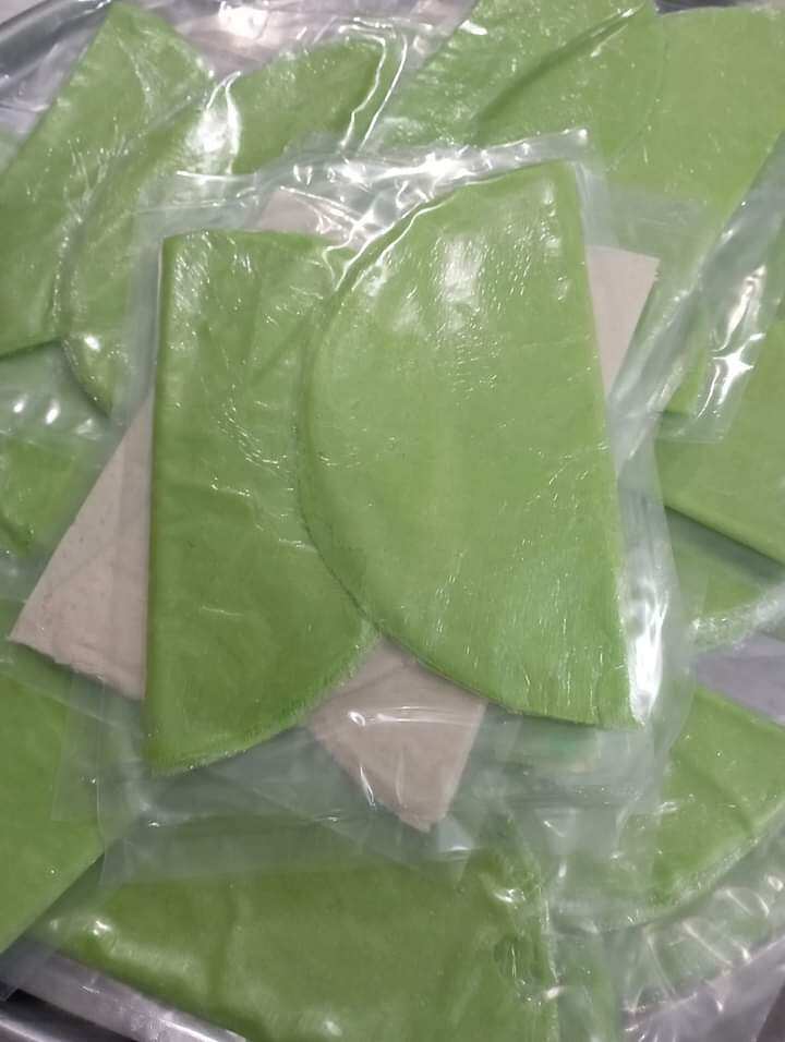 10 cái bánh phồng mì sữa màu trắng