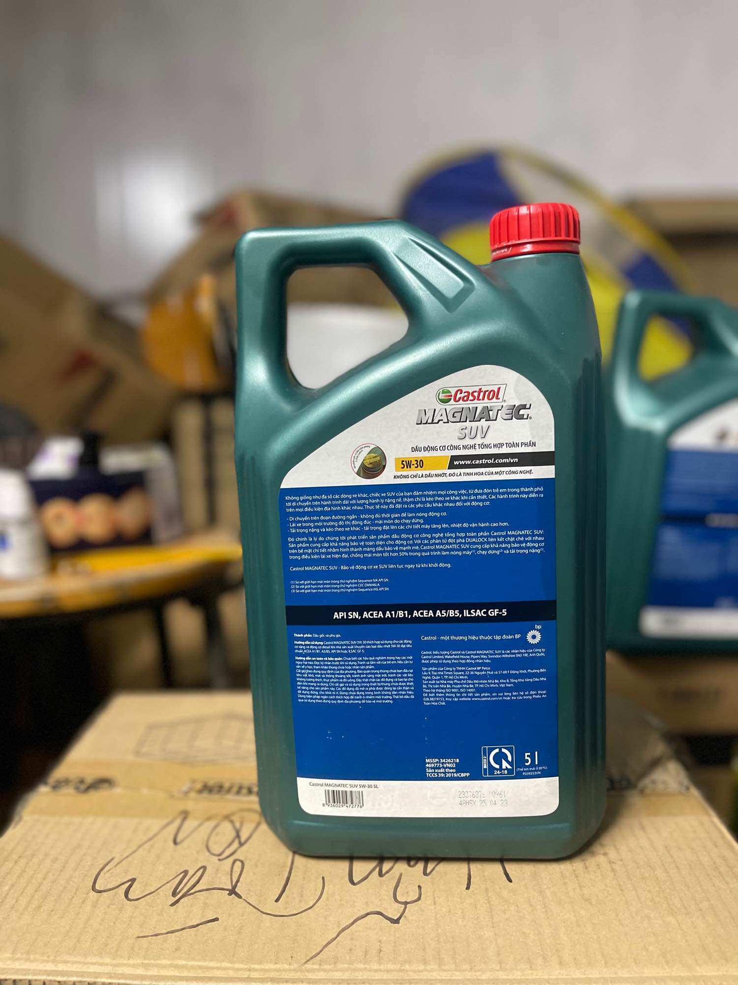 (CAN 5l)DẦU CASTROL MAGNATEC SUV 5W-30