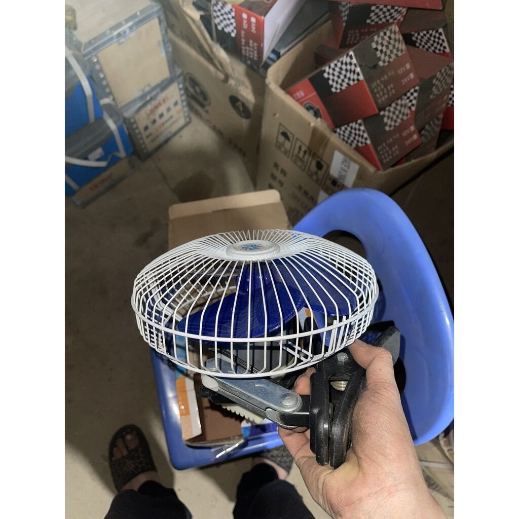quạt ô tôn12v 24v