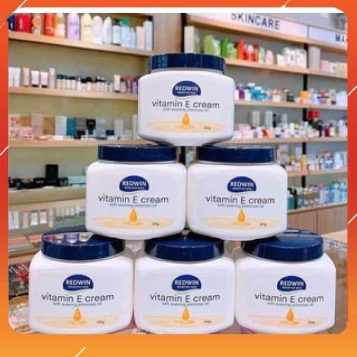 Kem dưỡng ẩm REDWIN Vitamin E Cream 300g